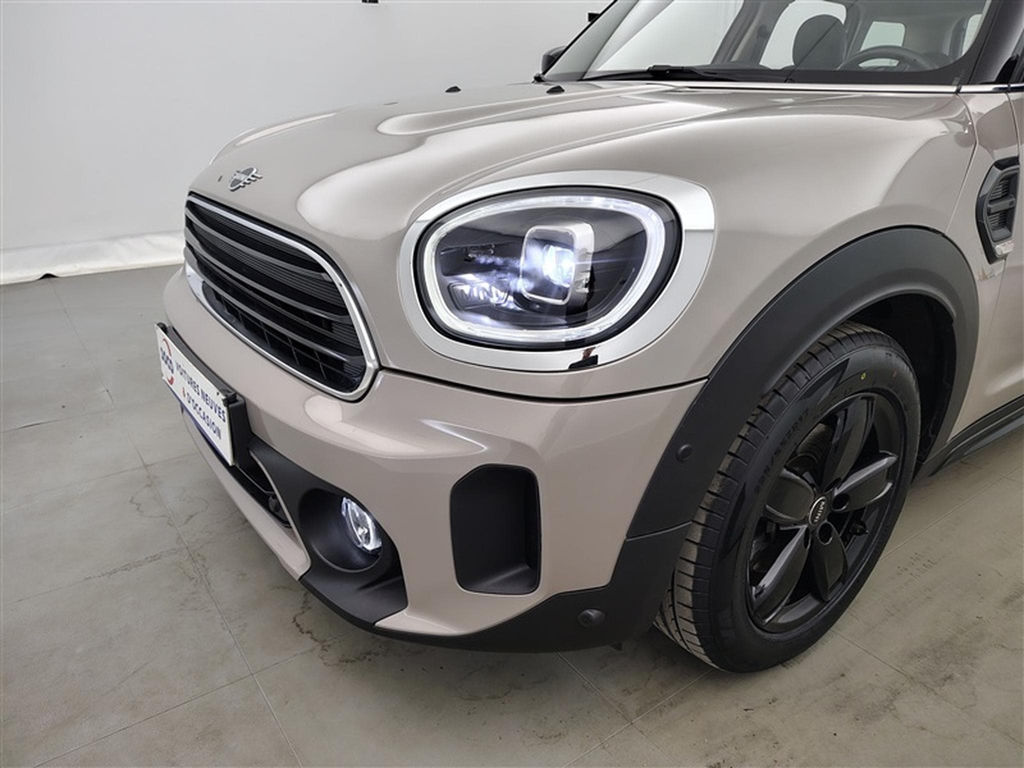 MINI Countryman 1.5iA Cooper NAVI / FULL LED / CUIR / TOIT PANO / CAMERA (2023) - Foto 15