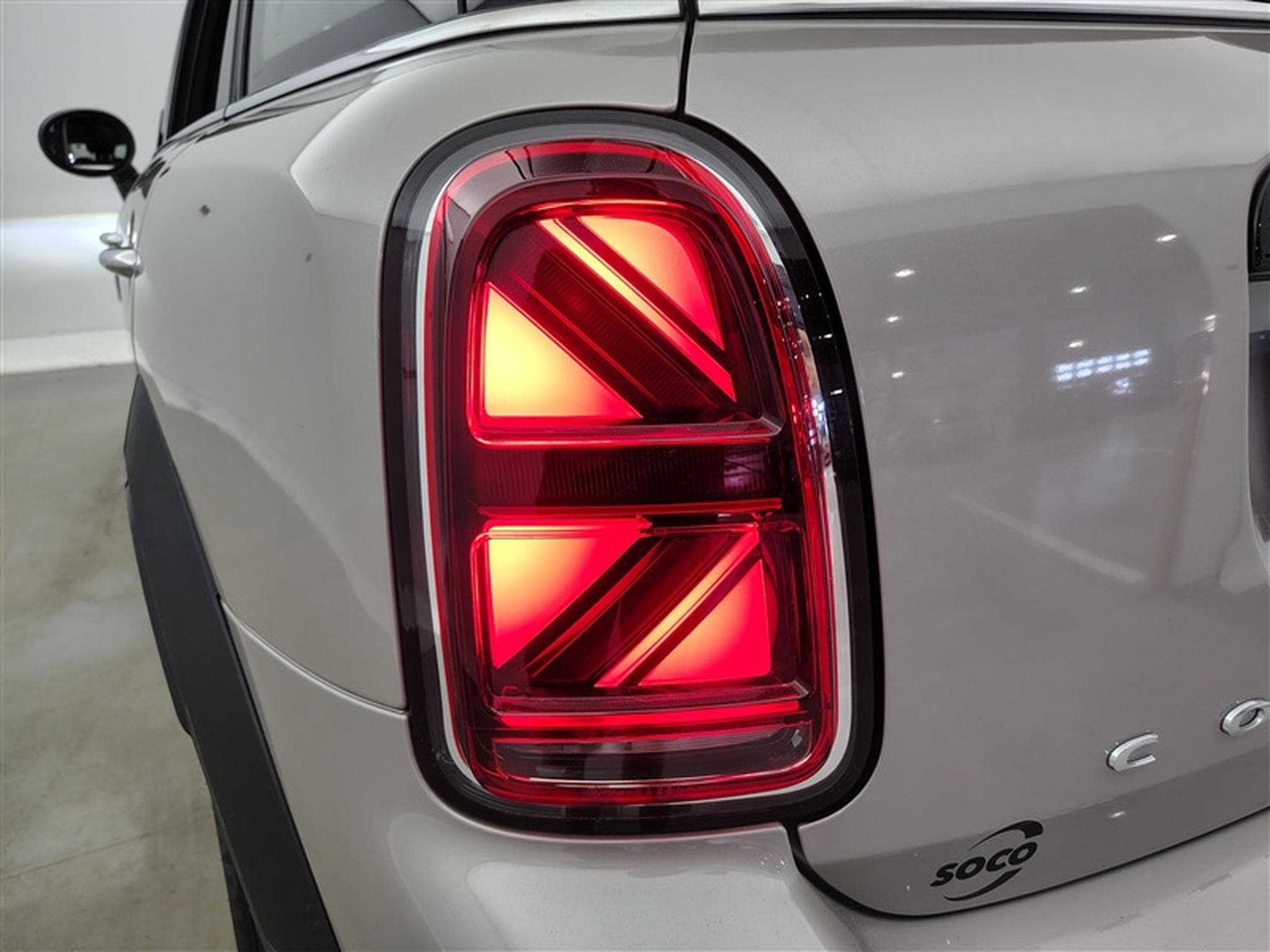 MINI Countryman 1.5iA Cooper NAVI / FULL LED / CUIR / TOIT PANO / CAMERA (2023) - Foto 16
