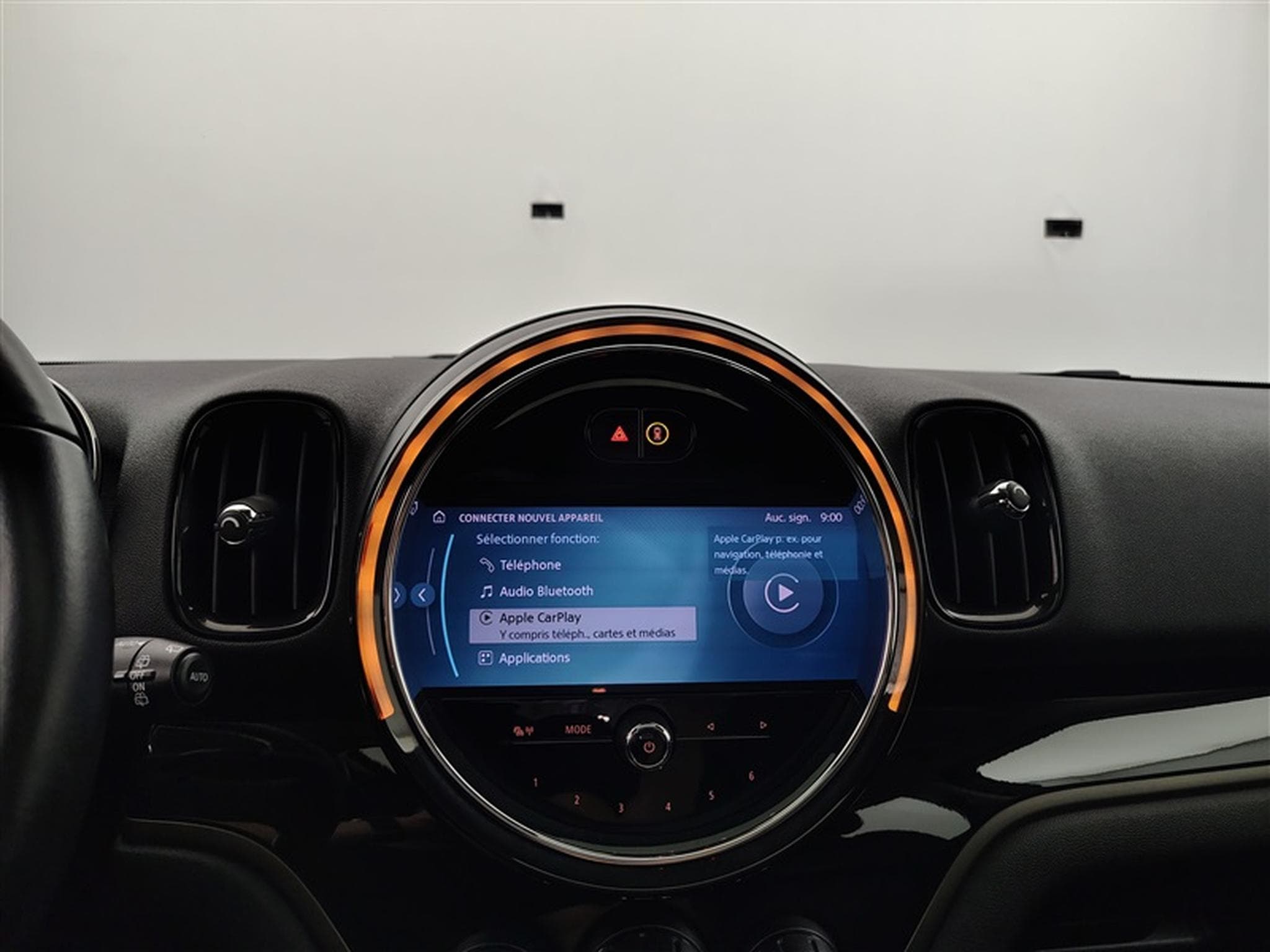 MINI Countryman 1.5iA Cooper NAVI / FULL LED / CUIR / TOIT PANO / CAMERA (2023) - Foto 21