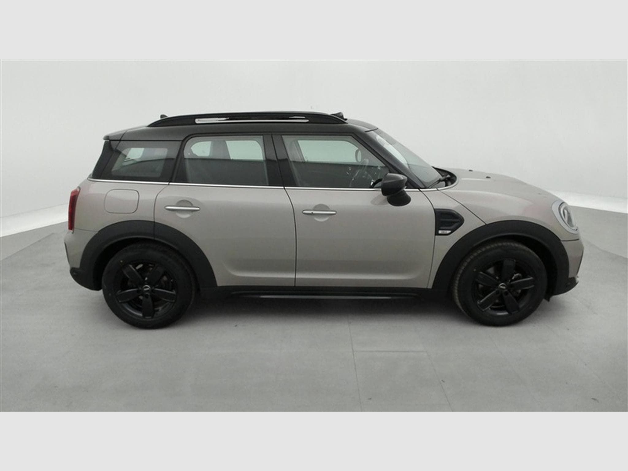 MINI Countryman 1.5iA Cooper NAVI / FULL LED / CUIR / TOIT PANO / CAMERA (2023) - Foto 25