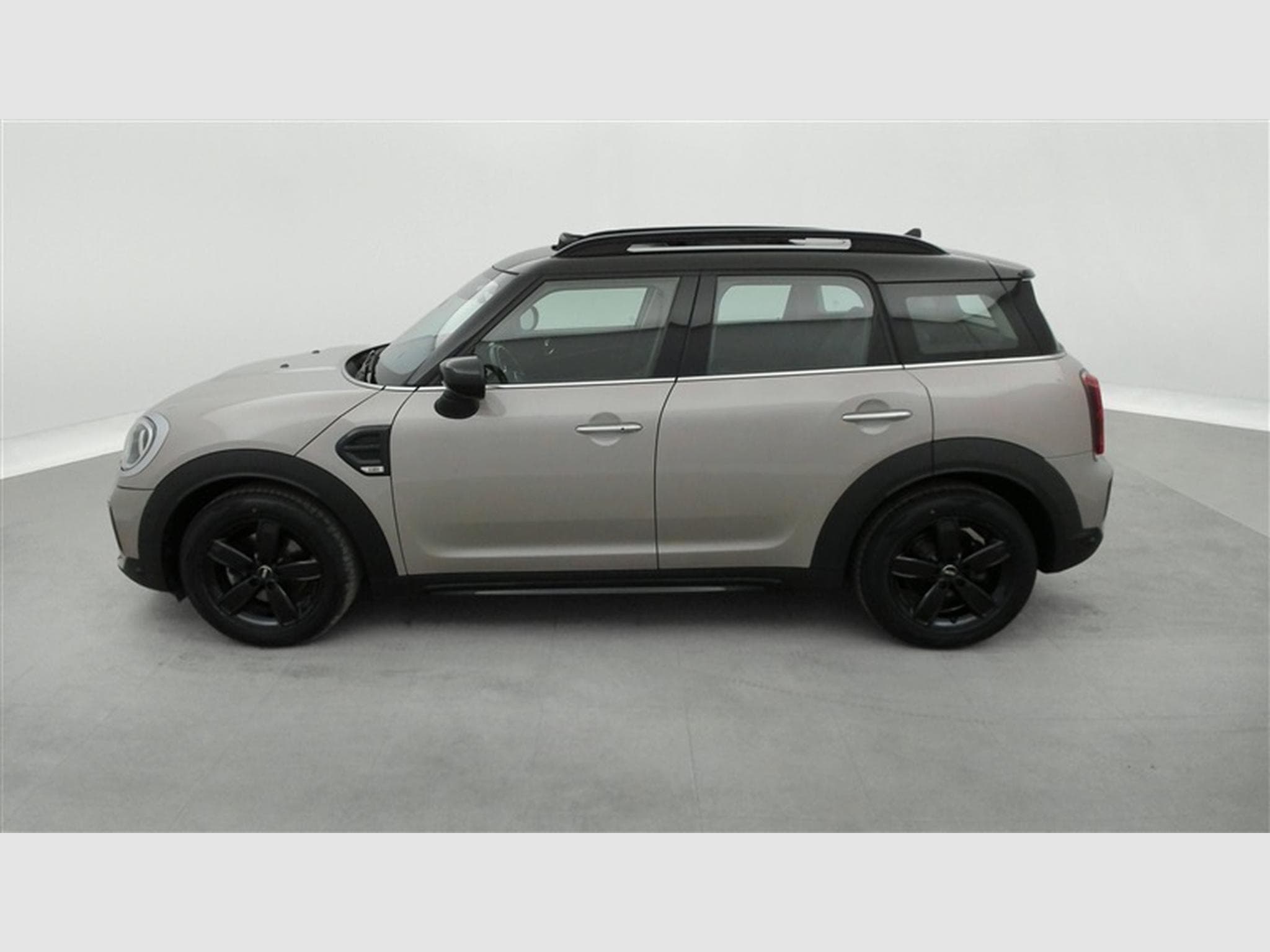 MINI Countryman 1.5iA Cooper NAVI / FULL LED / CUIR / TOIT PANO / CAMERA (2023) - Foto 3