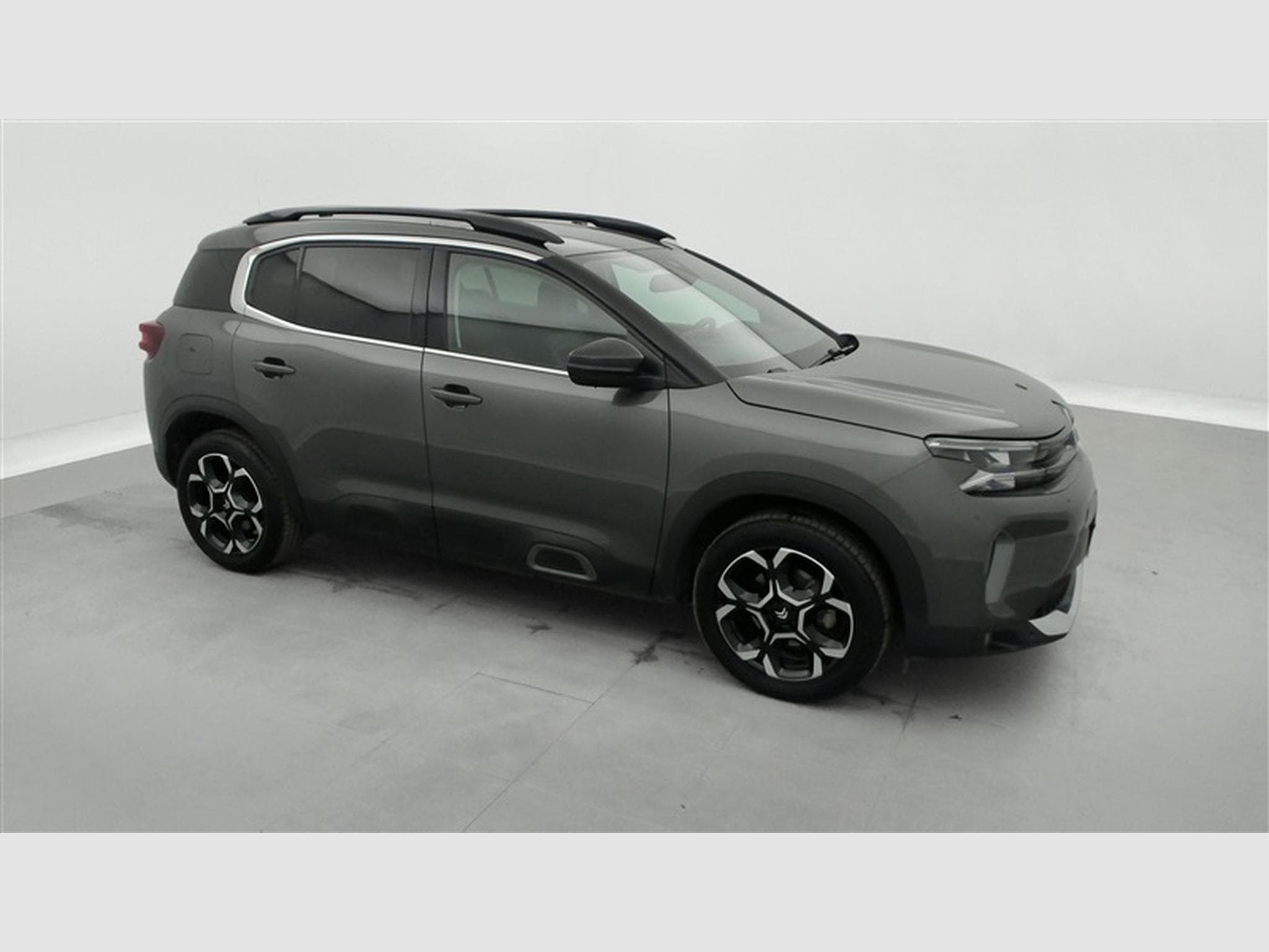 Citroen C5 Aircross 1.2 PureTech Shine EAT8 NAVI / CUIR-ALCANTARA / FULL LED (2023) - Foto 23