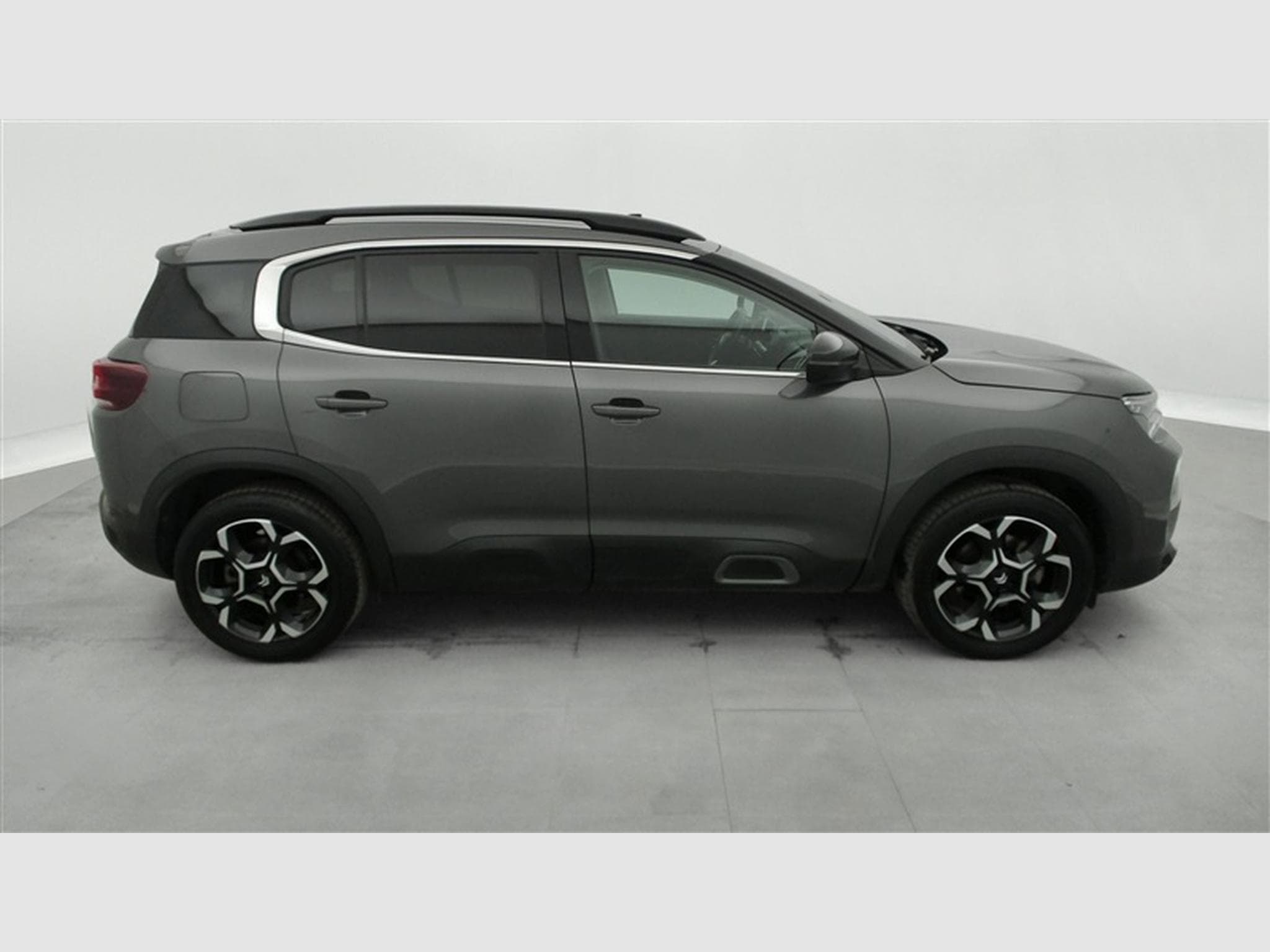 Citroen C5 Aircross 1.2 PureTech Shine EAT8 NAVI / CUIR-ALCANTARA / FULL LED (2023) - Foto 24