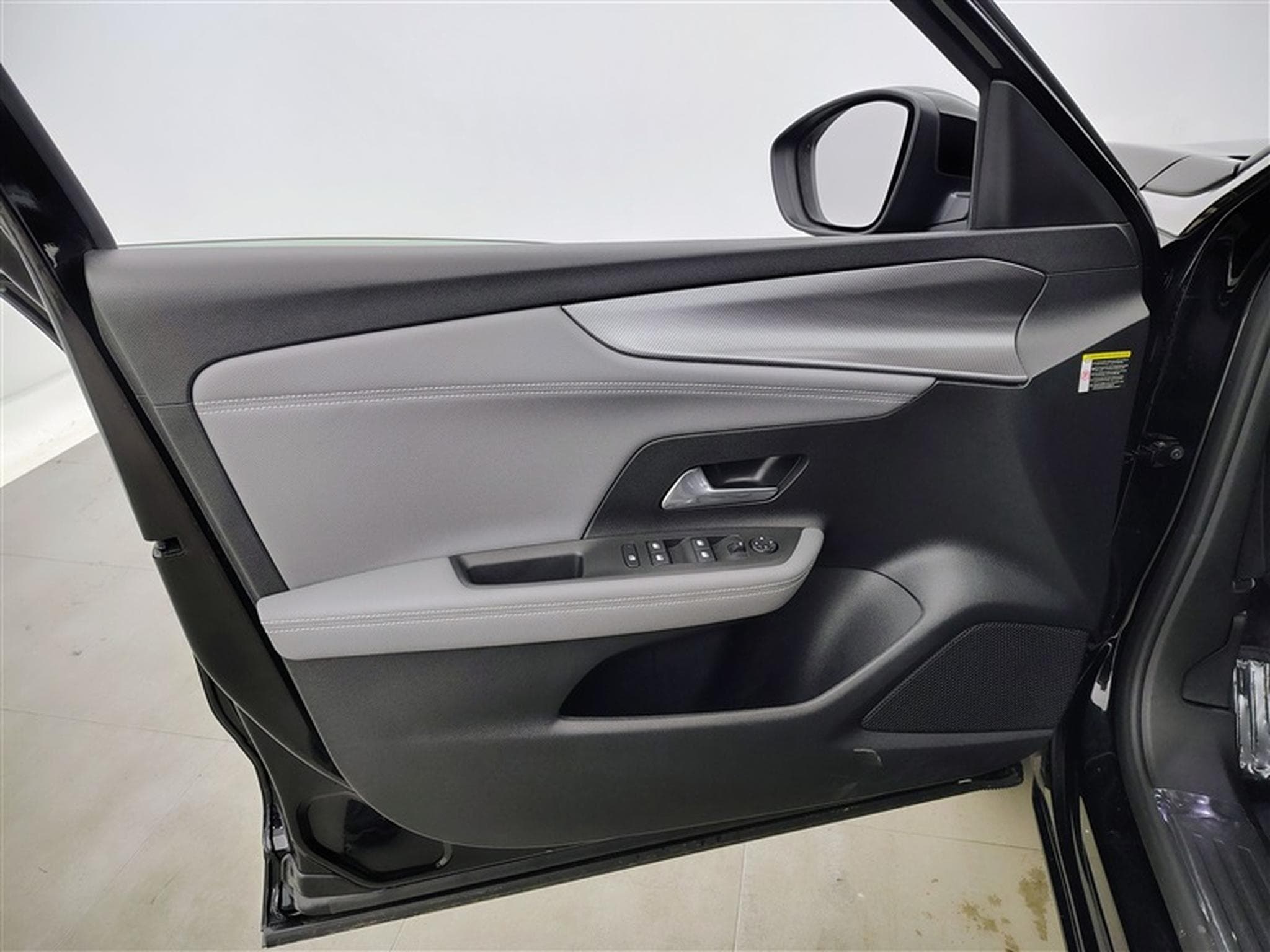 Opel Mokka 1.2 Turbo Edition S/S (EU6.4) (2023) - Foto 17
