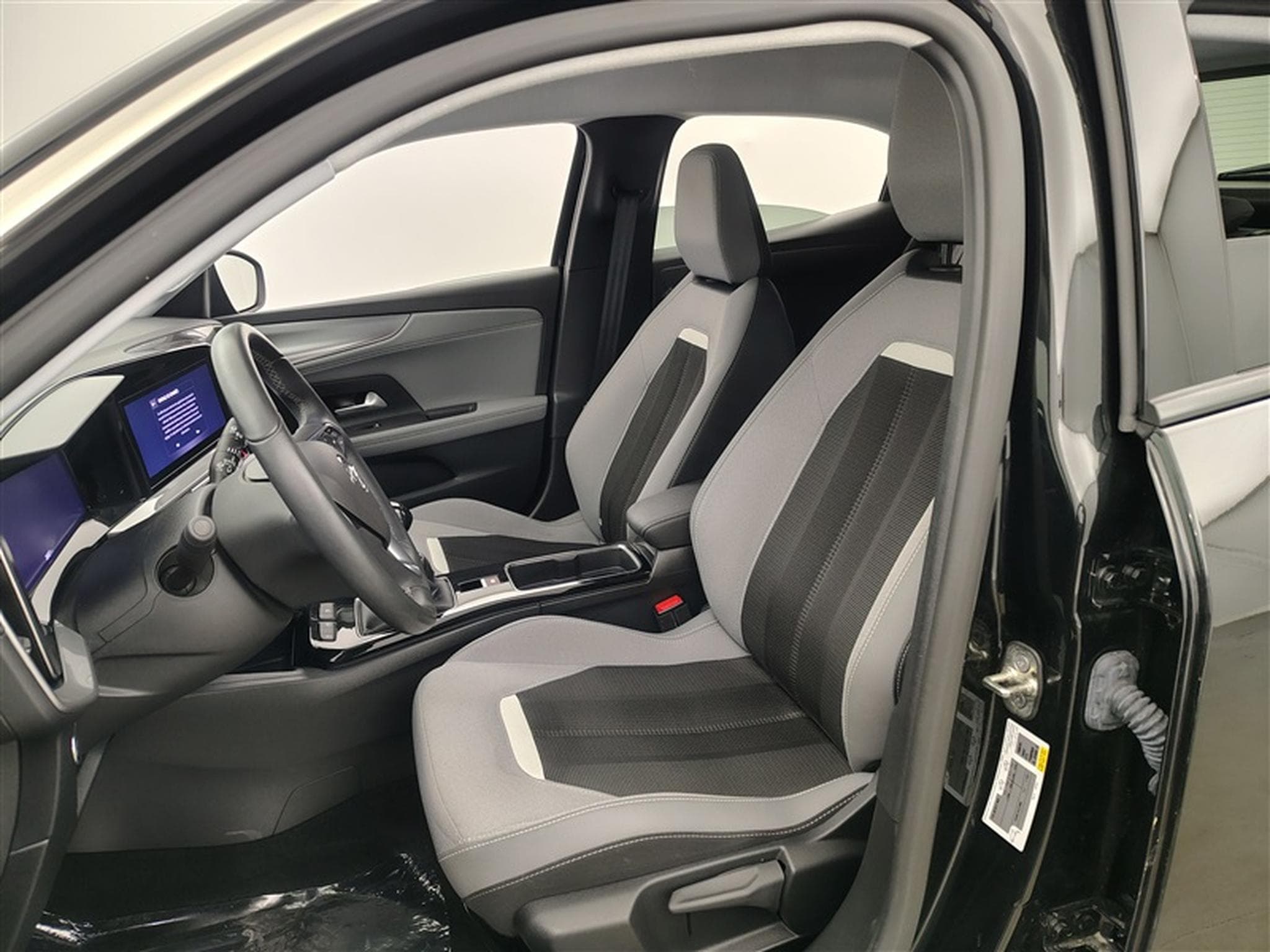 Opel Mokka 1.2 Turbo Edition S/S (EU6.4) (2023) - Foto 7