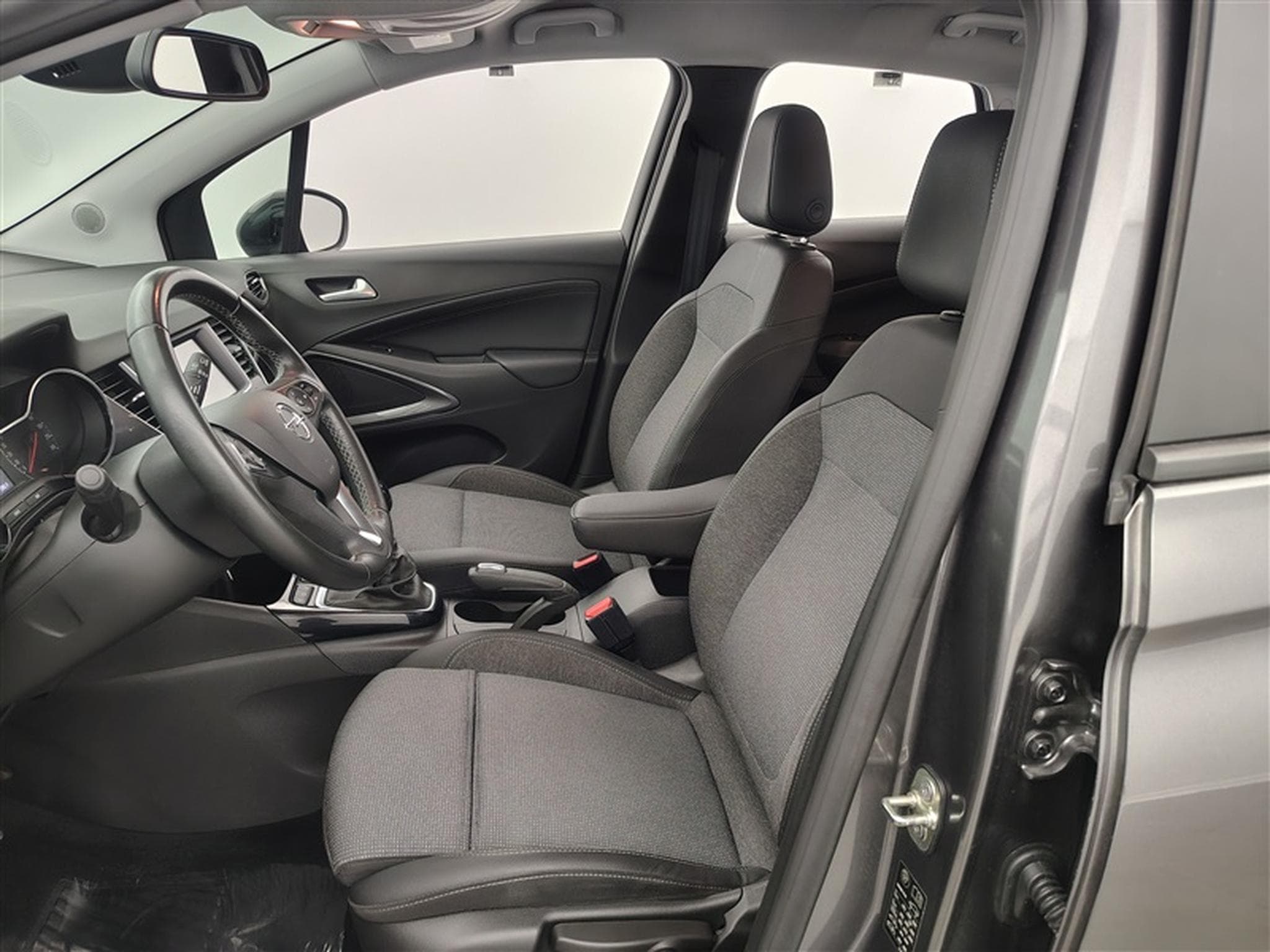 Opel Crossland 1.2 Turbo ECOTEC Ultimate S/S (2022) - Foto 7