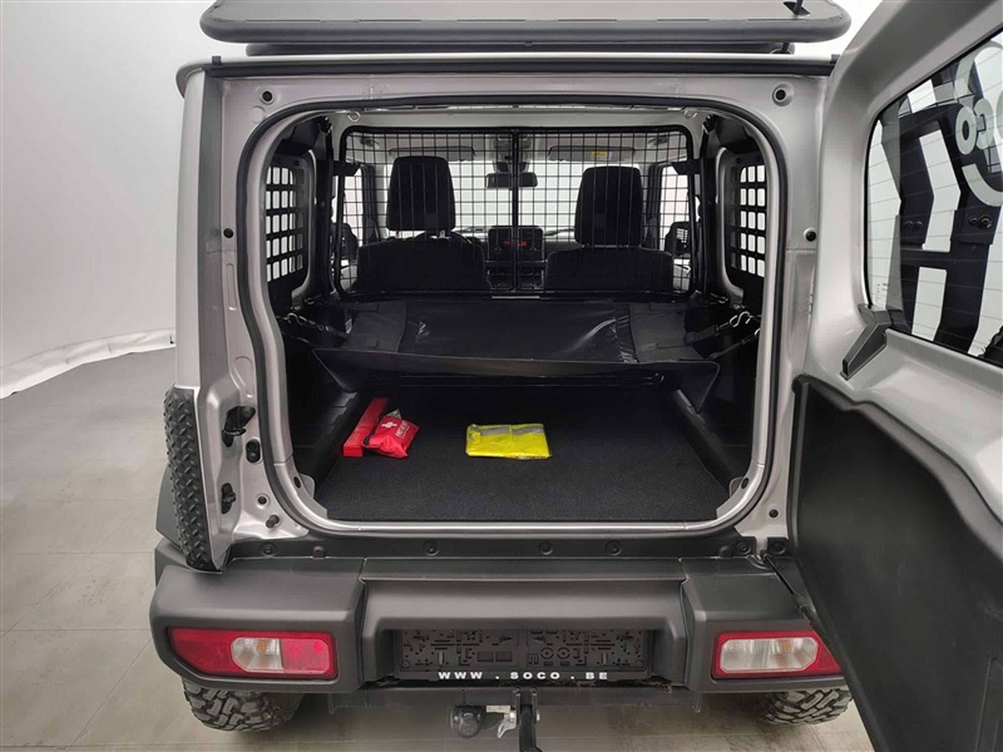 Suzuki Jimny 1.5i 4x4 GL CLIM / BLUETOOTH / LIMITEUR (2024) - Foto 13