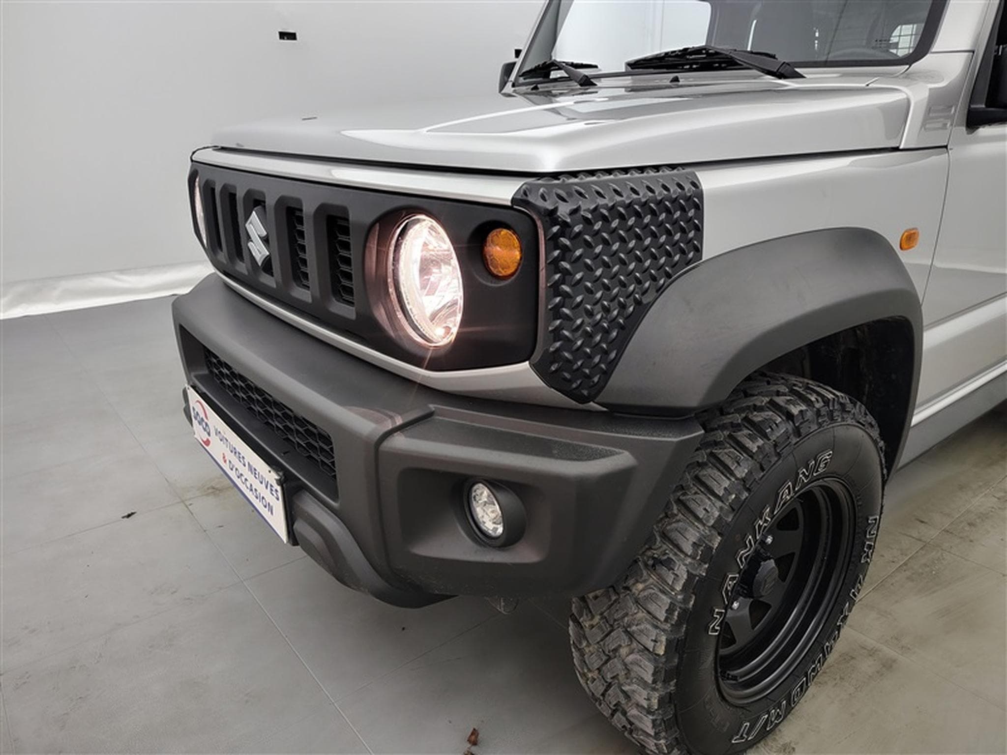 Suzuki Jimny 1.5i 4x4 GL CLIM / BLUETOOTH / LIMITEUR (2024) - Foto 14