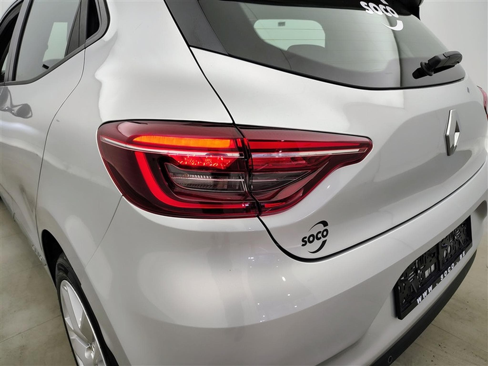 Renault Clio 1.0 TCe Equilibre GPF (2022) - Foto 16
