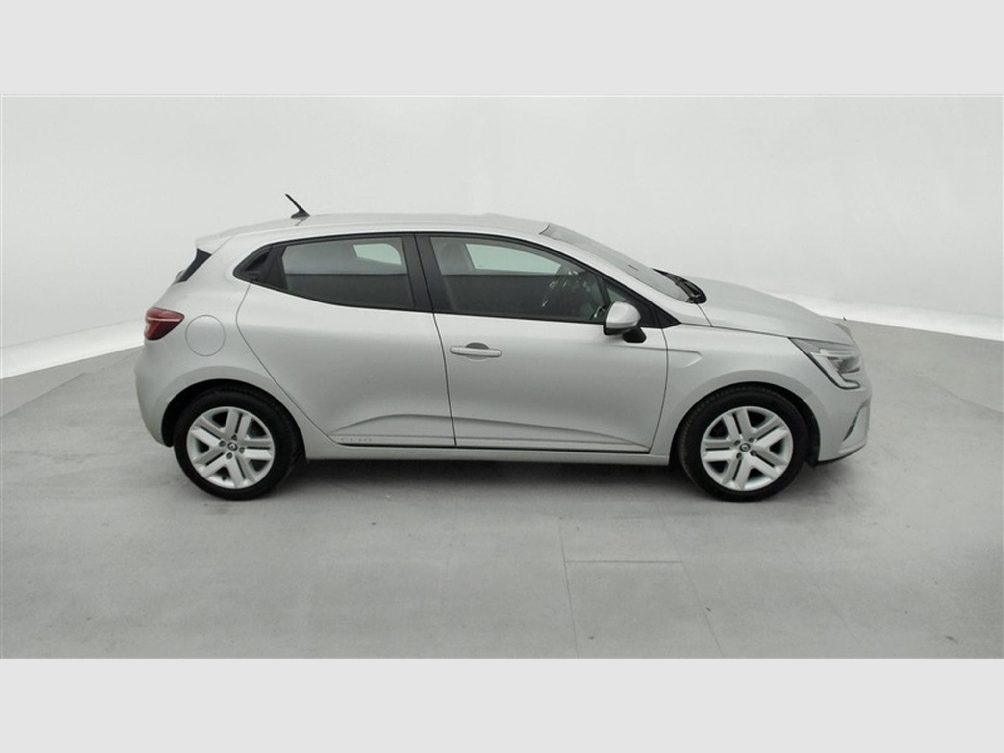 Renault Clio 1.0 TCe Equilibre GPF (2022) - Foto 23