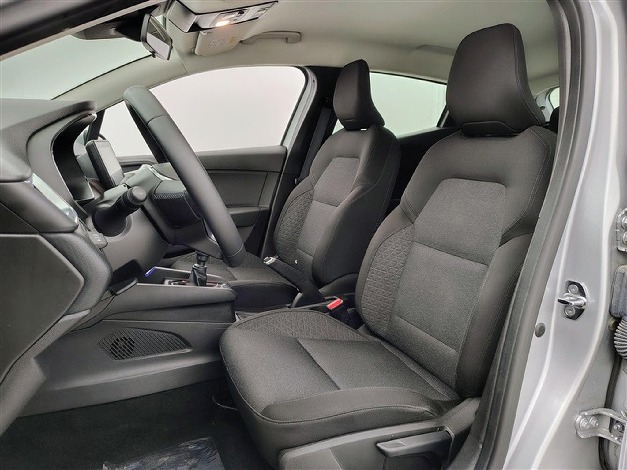 Renault Clio 1.0 TCe Equilibre GPF (2022) - Foto 7
