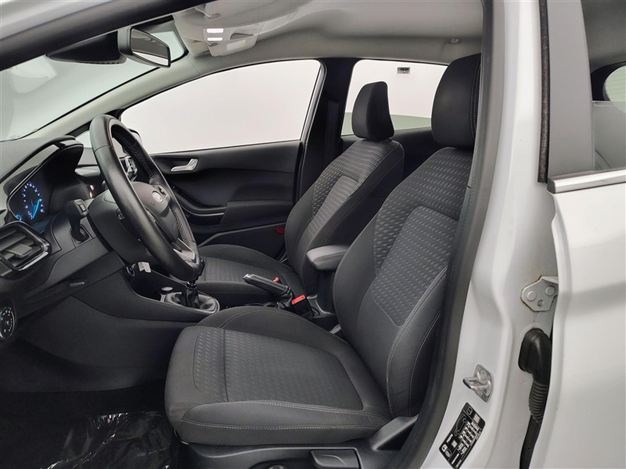 Ford Fiesta 1.0 EcoBoost MHEV Titanium (EU6d) (2021) - Foto 7