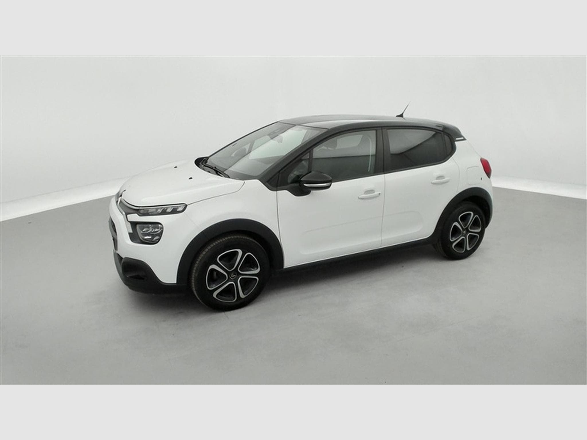 Citroen C3 1.2i PureTech Shine S&S (EU6.4) (2022) - Foto 19