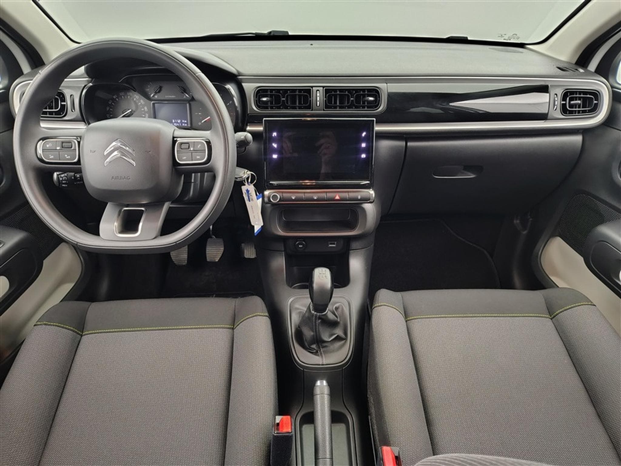 Citroen C3 1.2i PureTech Shine S&S (EU6.4) (2022) - Foto 8