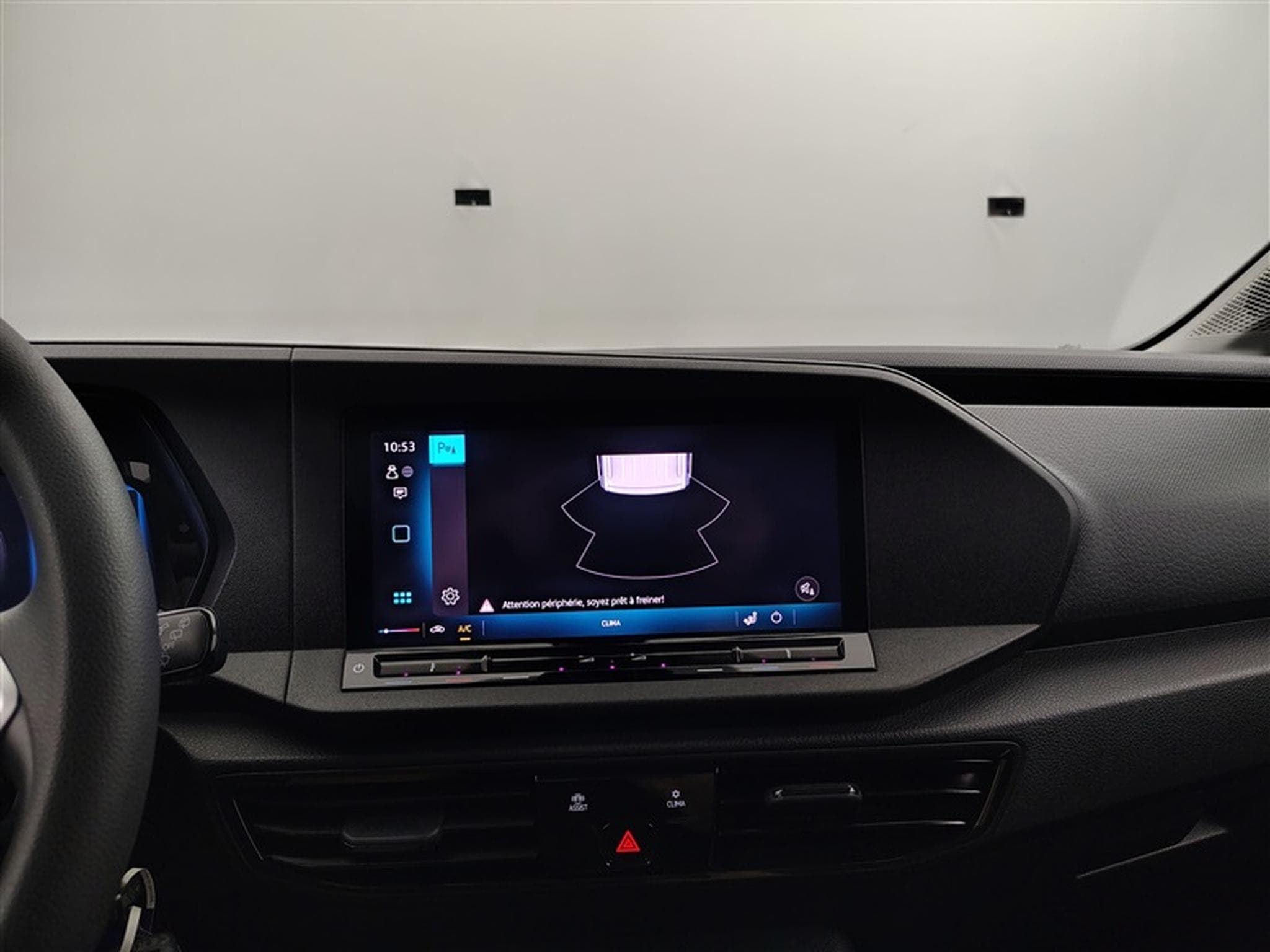 VW Caddy TDi Double cabine Navi / PDC (2024) - Foto 17