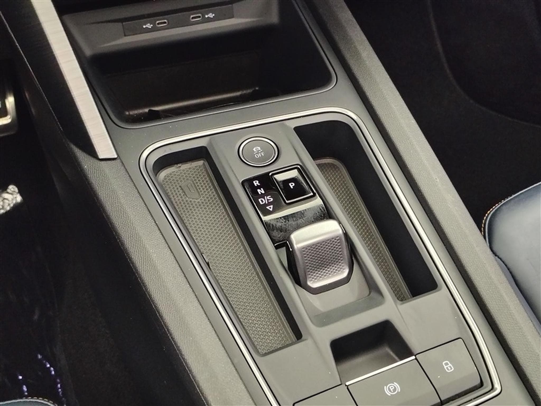 Cupra Leon Leon ST e-Hybrid 1.4 PHEV  Cuir/Siège élec./Toit Pano/... (2021) - Foto 12
