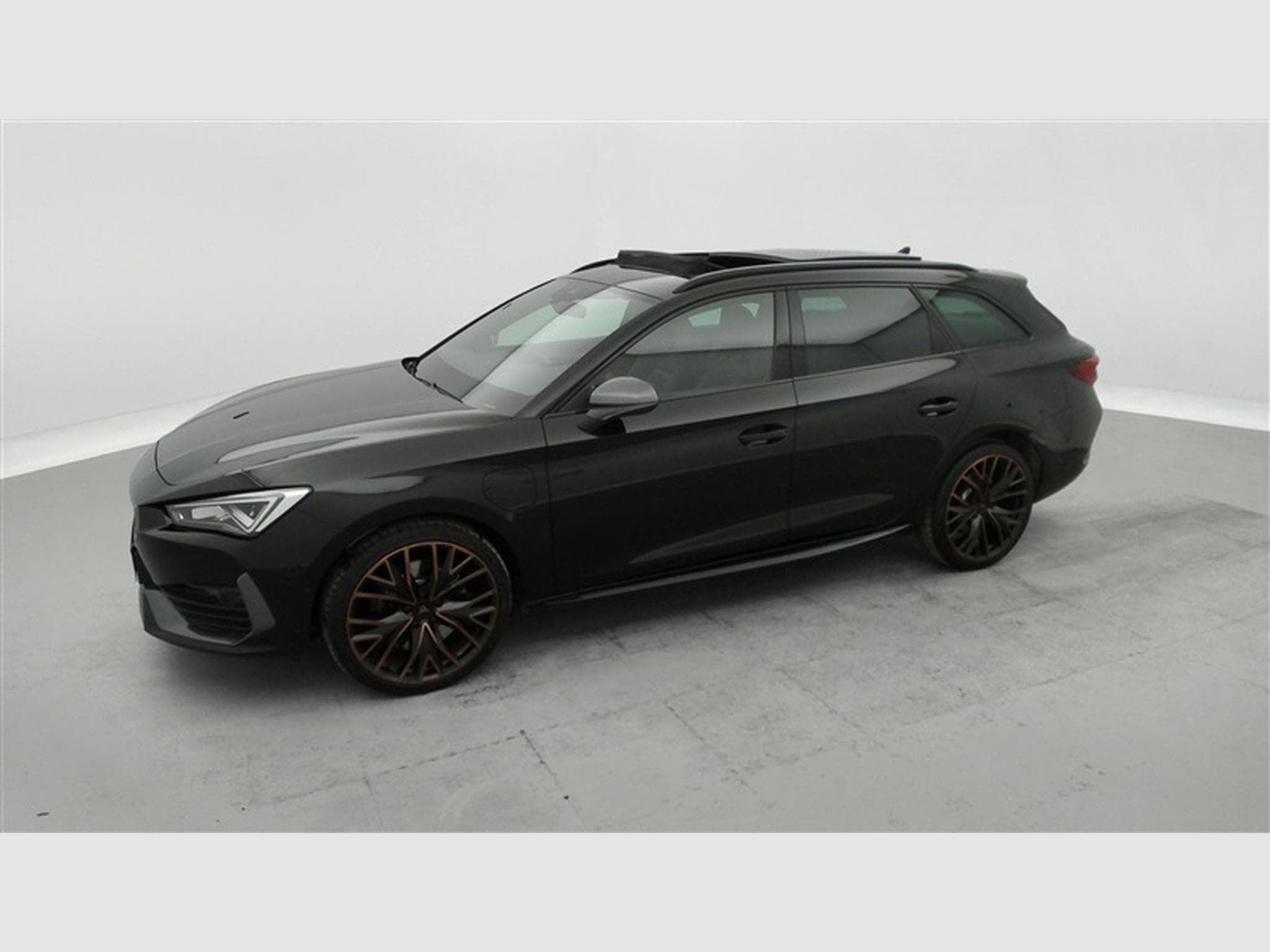Cupra Leon Leon ST e-Hybrid 1.4 PHEV  Cuir/Siège élec./Toit Pano/... (2021) - Foto 24