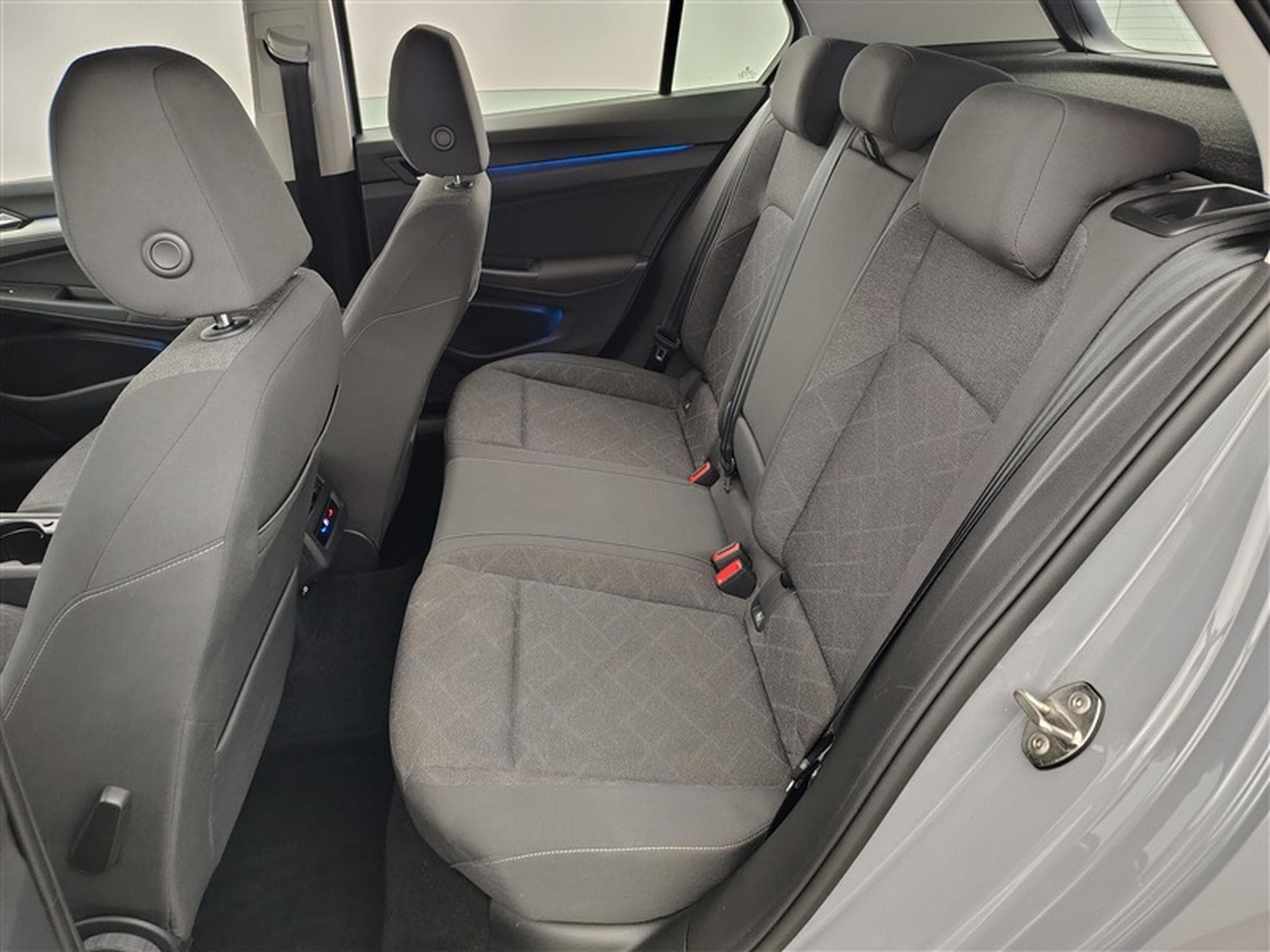 VW Golf 1.0 TSI 110cv Life CARPLAY / CLIM / FULL LED (2022) - Foto 13