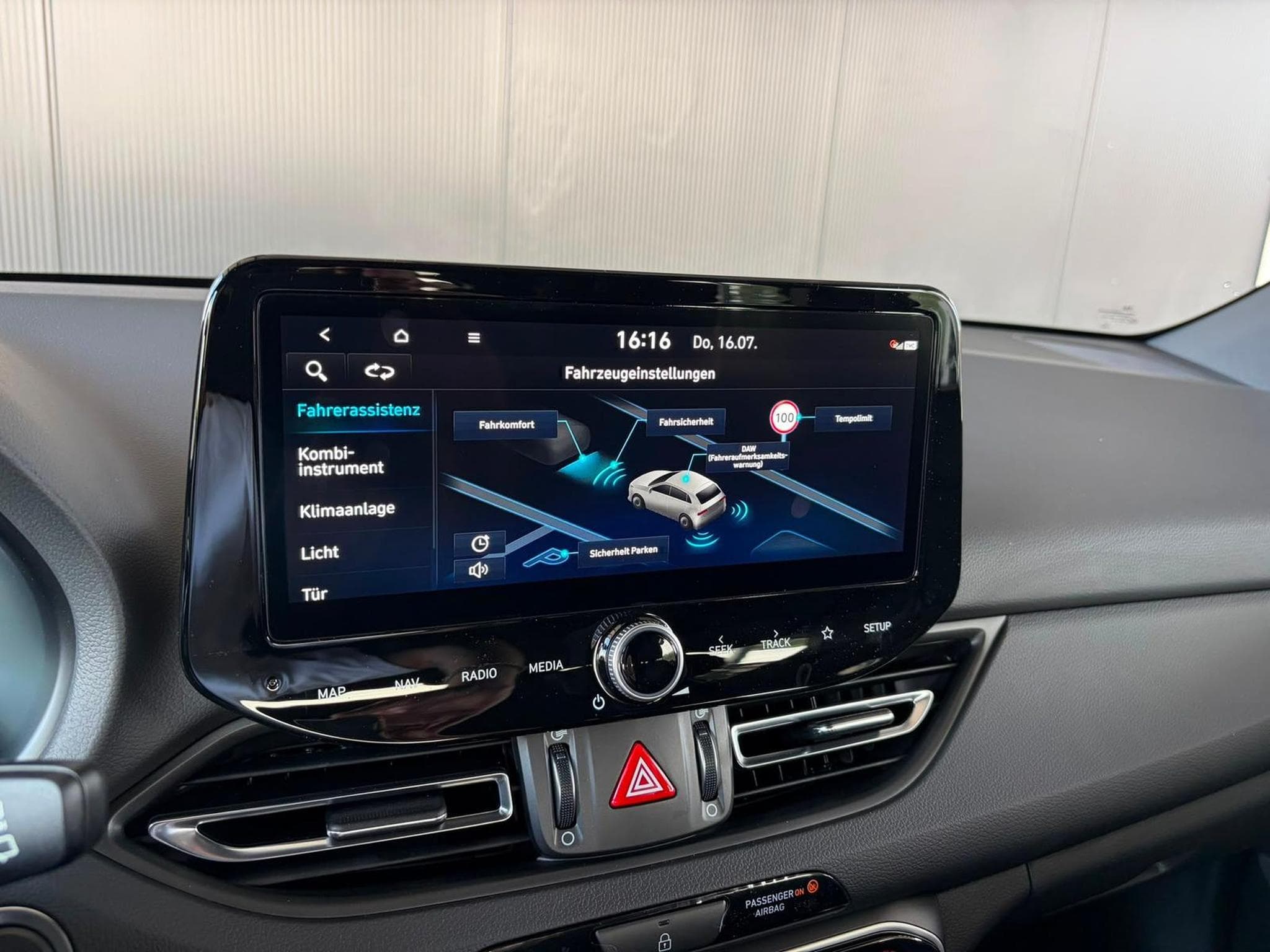 Hyundai i30 Standard (2025) - Foto 14