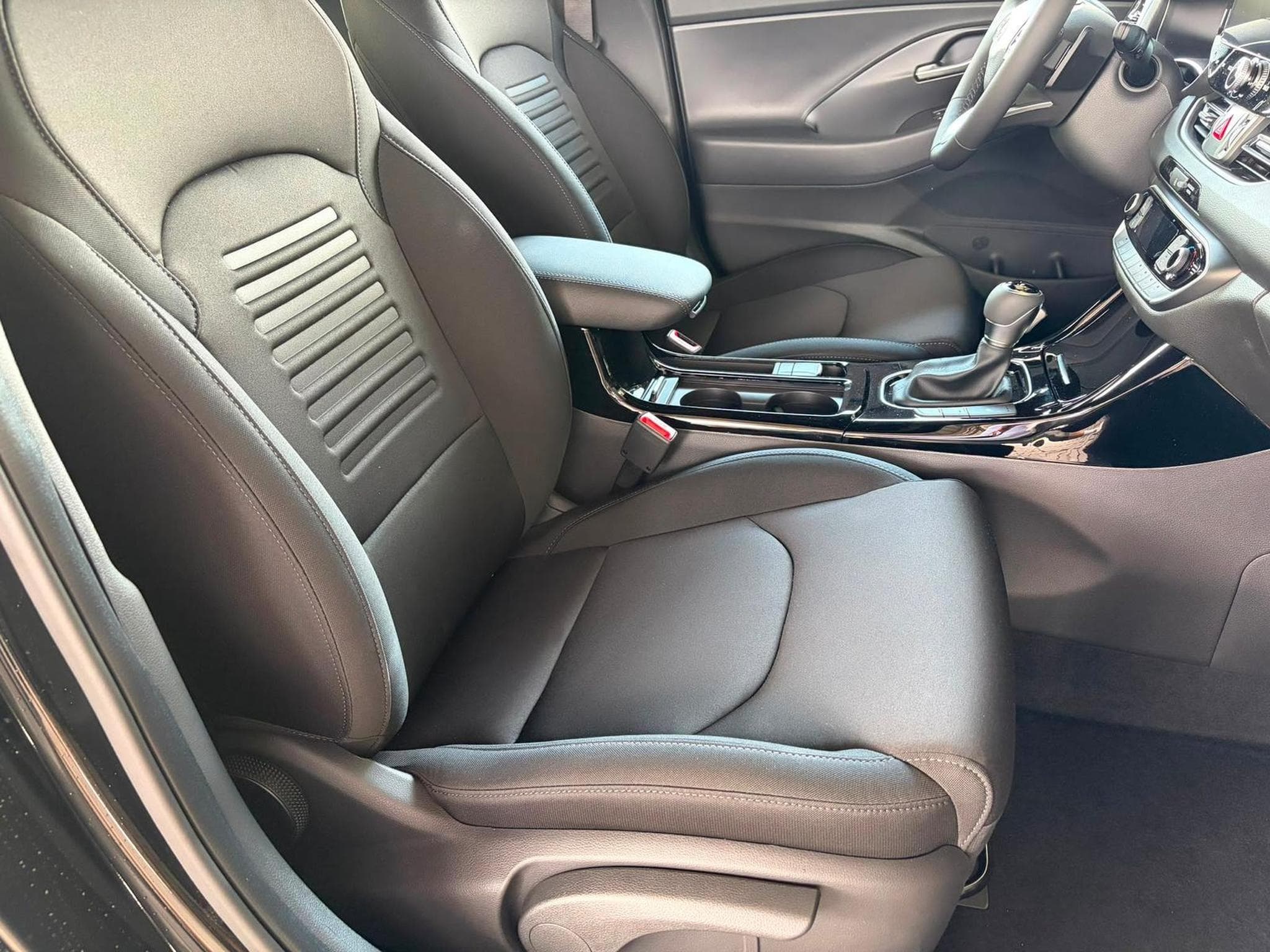Hyundai i30 Standard (2025) - Foto 9