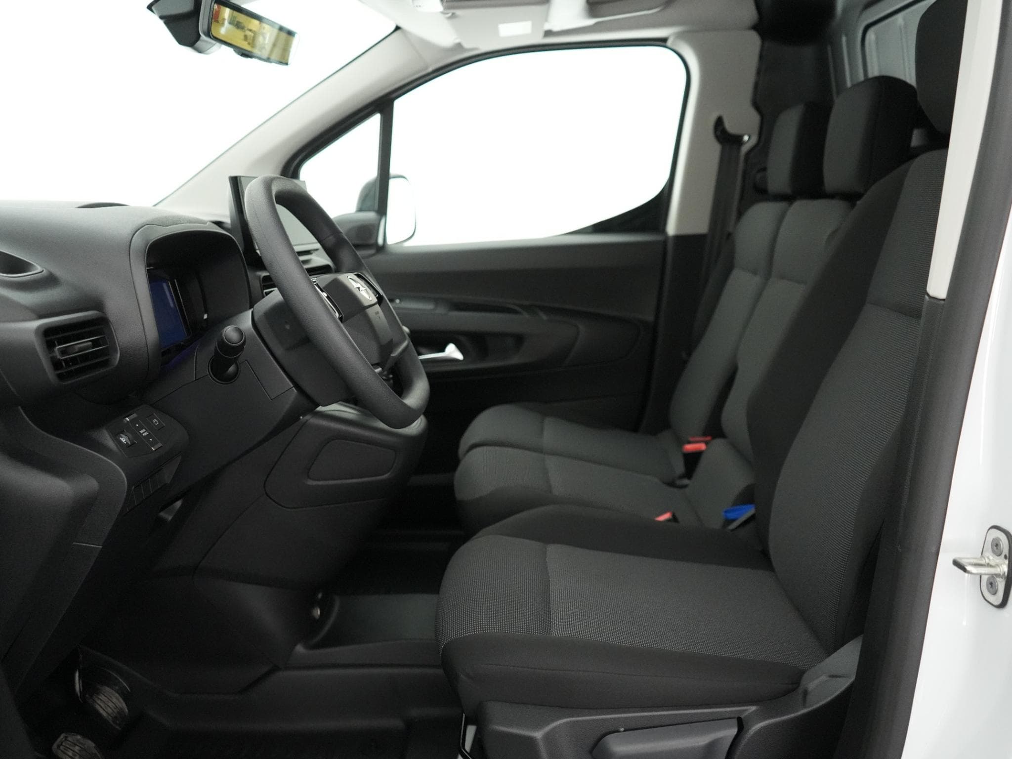 Opel Combo Cargo L2H1 Heavy (2026) - Photo 9