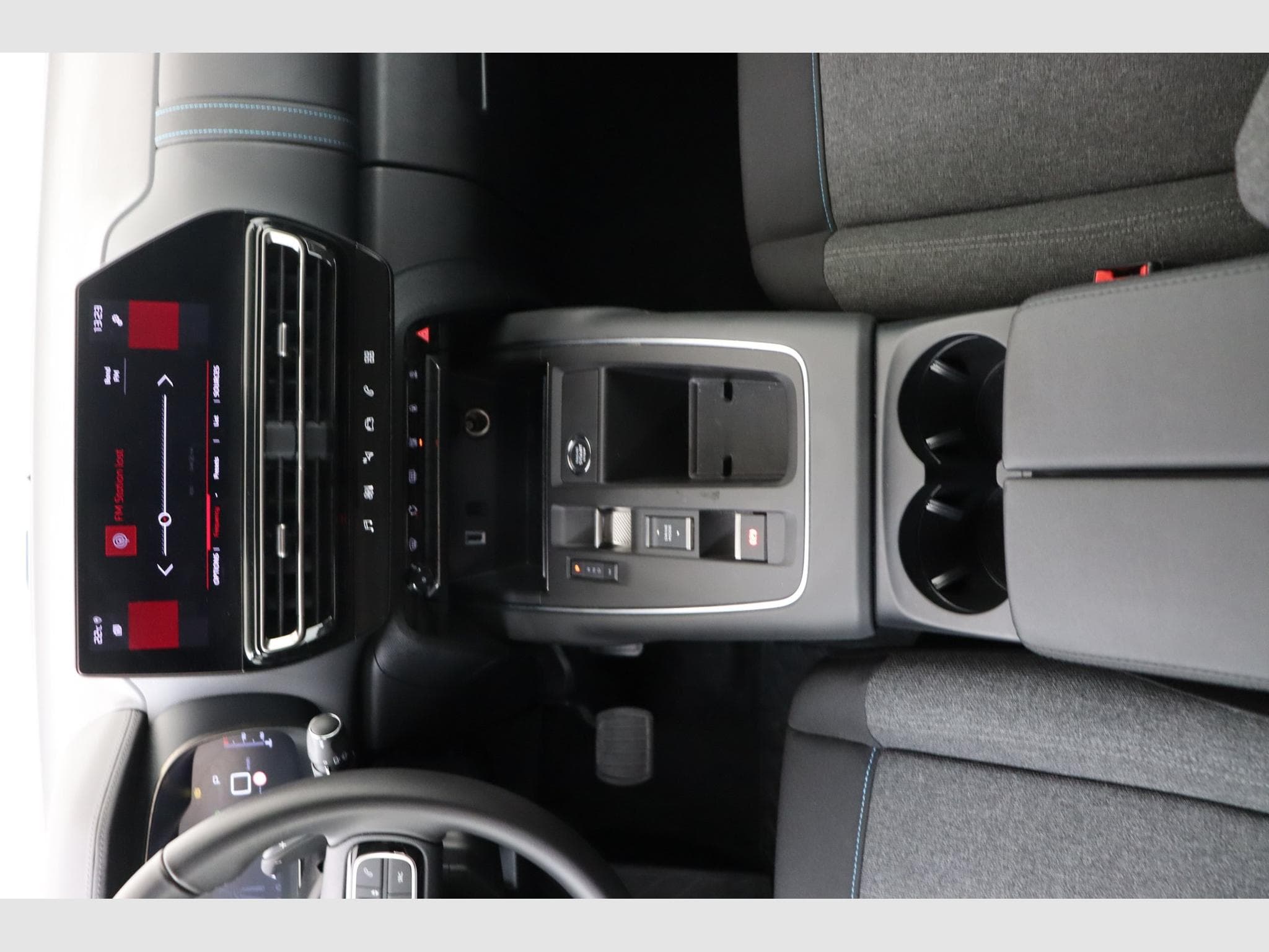 Citroen C5 AIRCROSS Plus (2025) - Foto 12