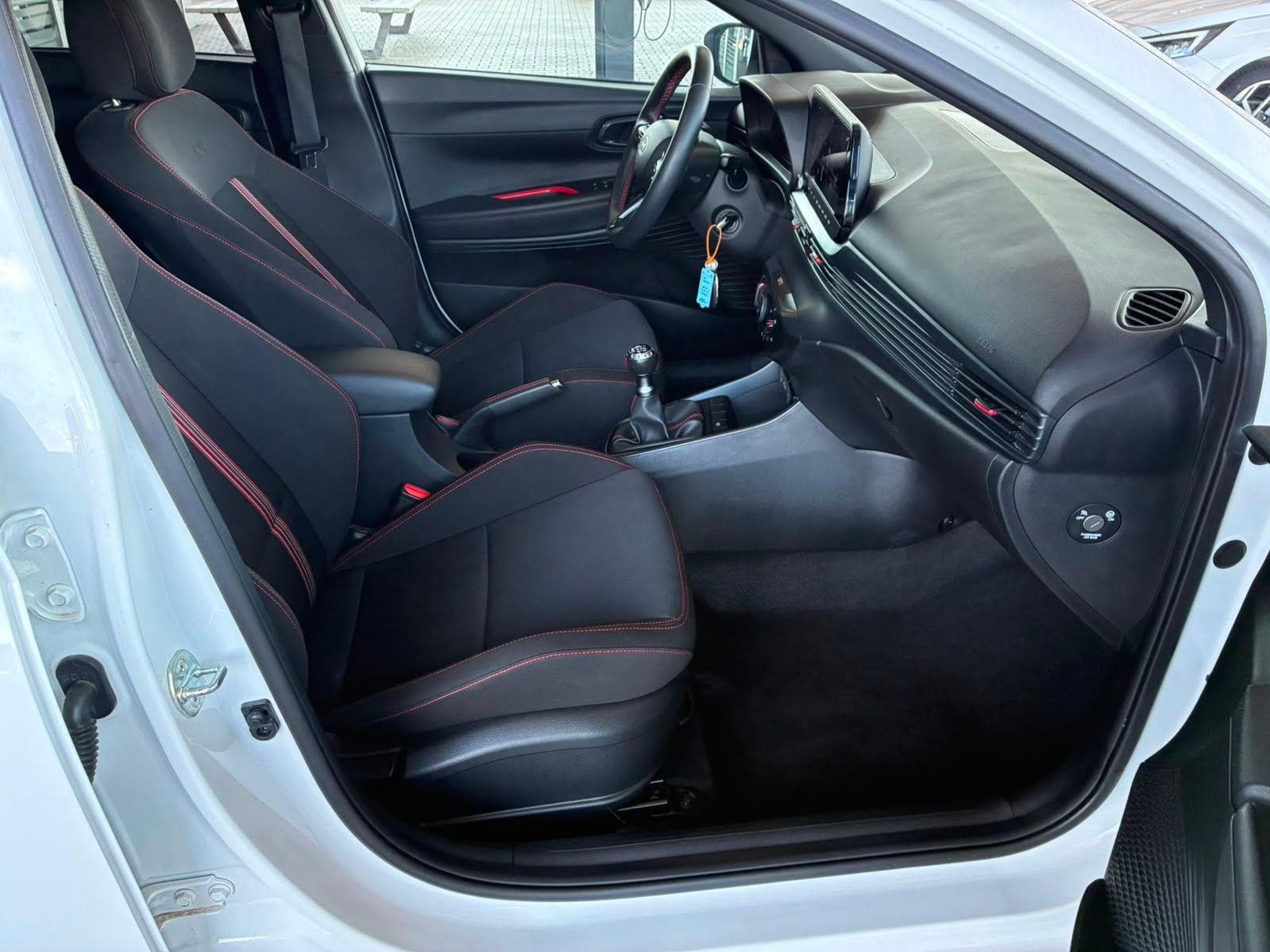 Hyundai i20 N-Line (2025) - Photo 10