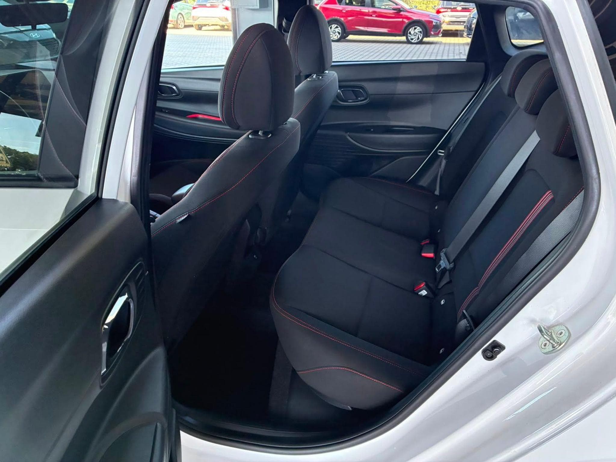 Hyundai i20 N-Line (2025) - Photo 6