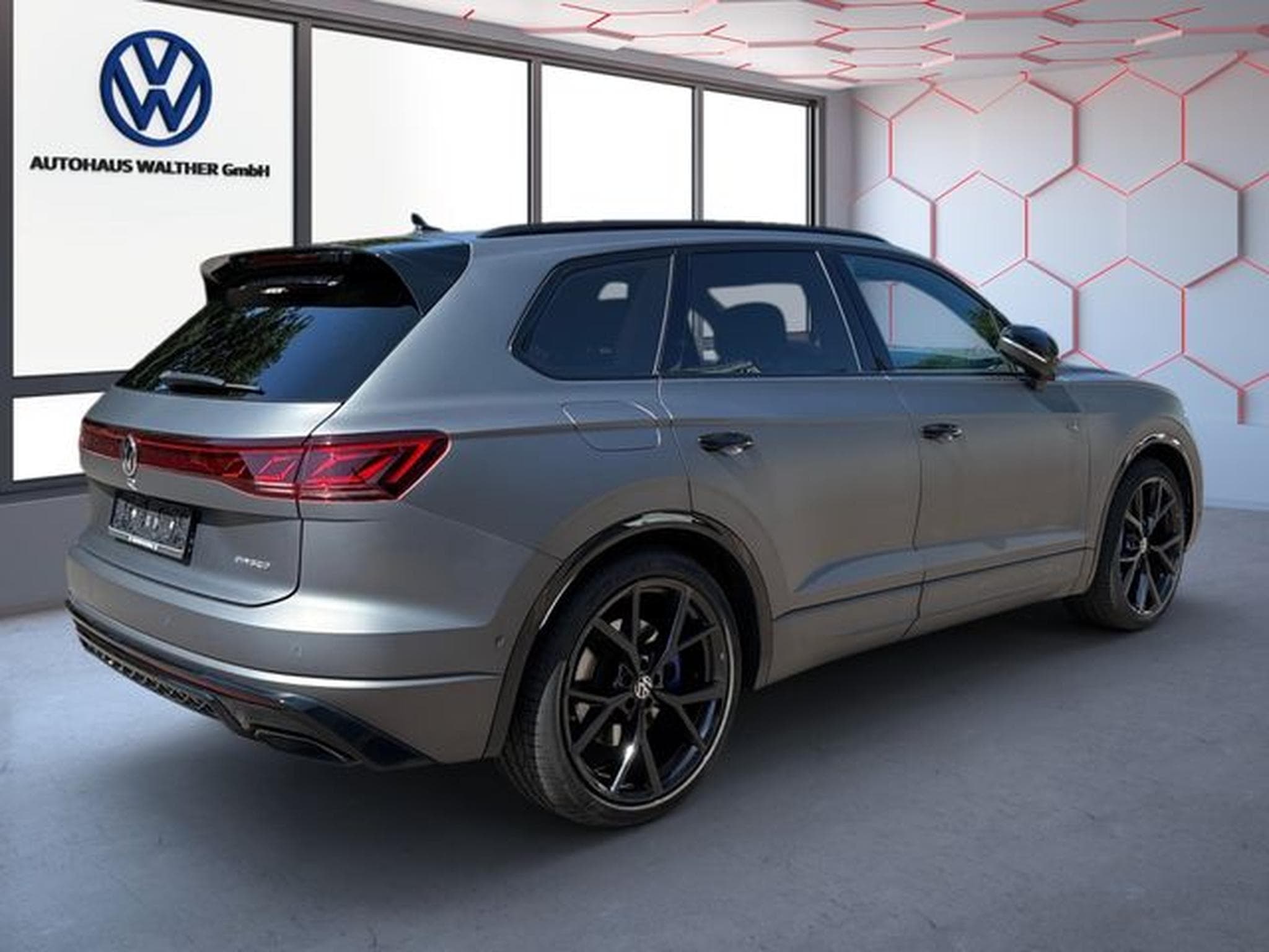 VW Touareg Touareg 3.0 TSI eHybrid 340 kW 4Motion R (2024) - Foto 3