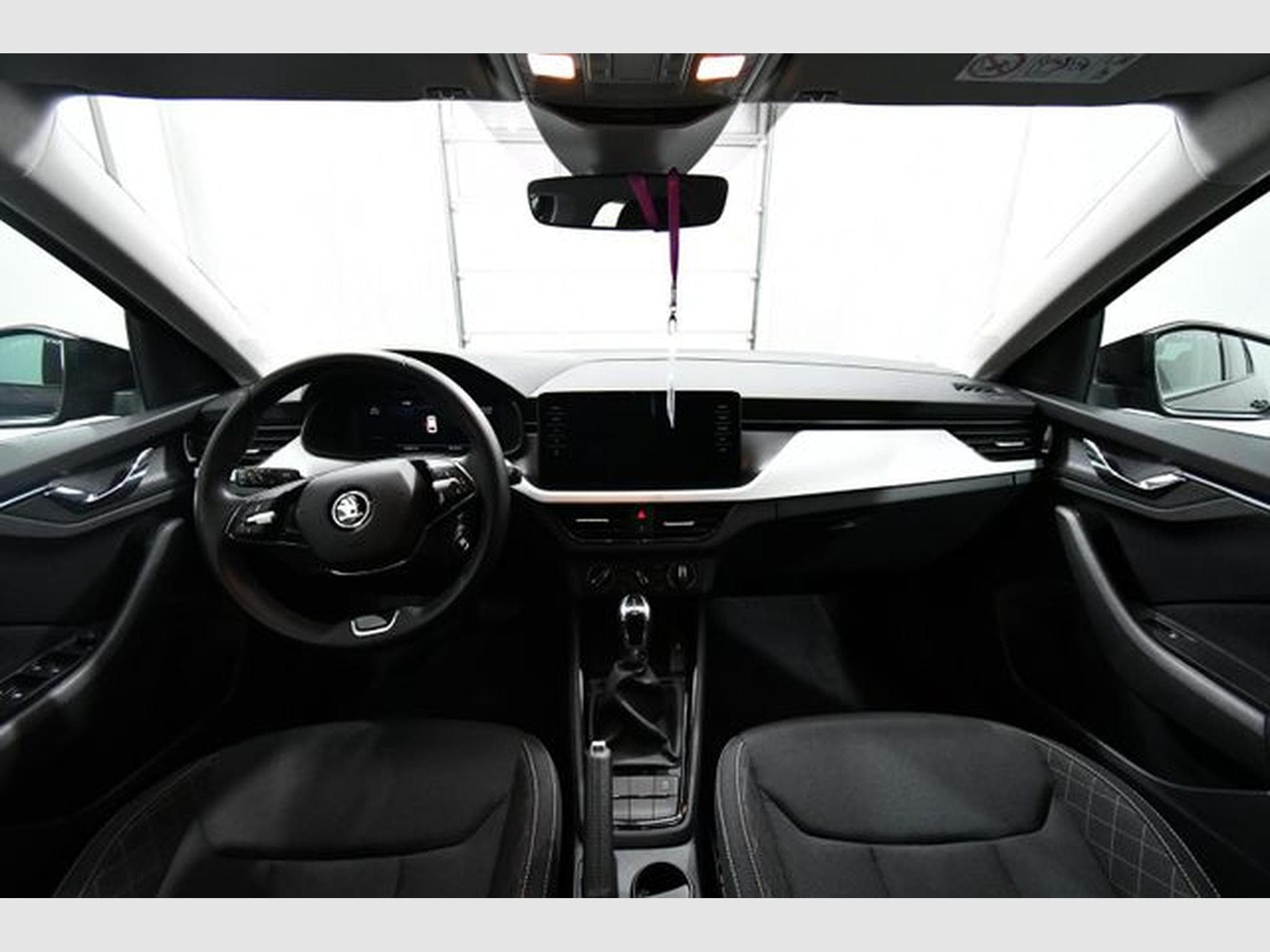 Skoda Scala Scala Ambition, PDC, Navi A., Klima, R-View (2023) - Photo 7