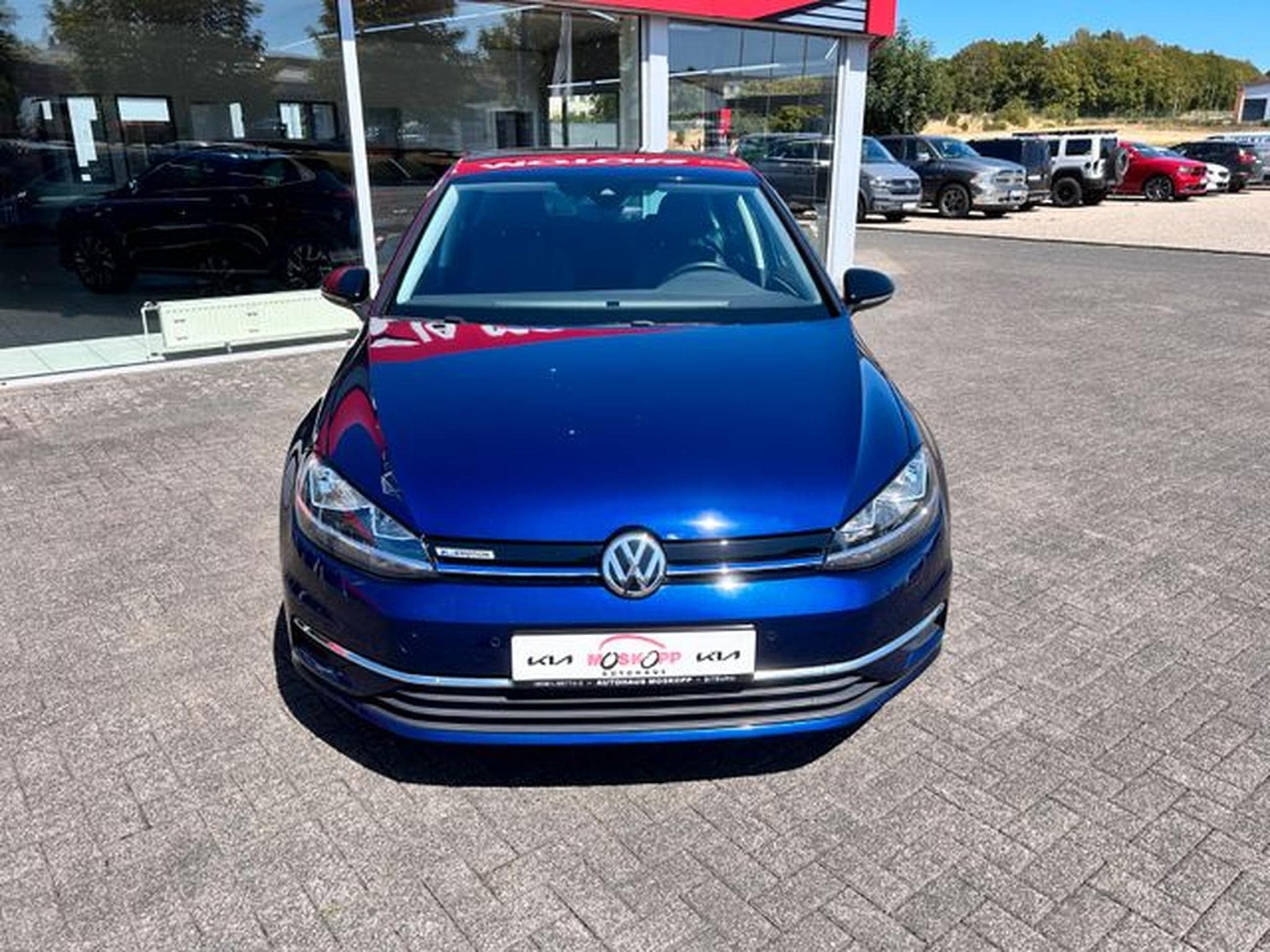 VW Golf Golf 1.5 TSI IQ.DRIVE Navi Kamera PDC Bluetooth (2019) - Photo 2