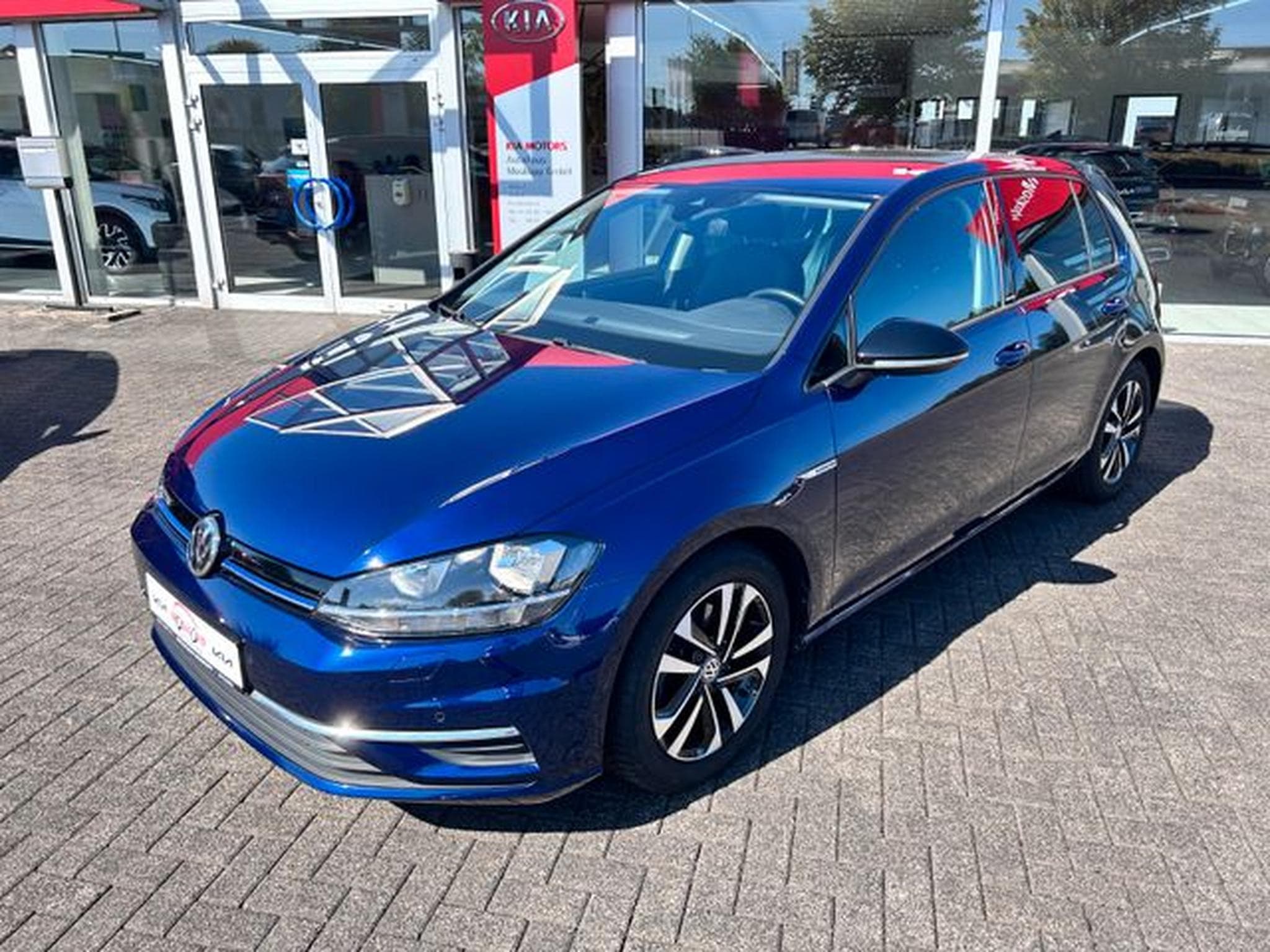 VW Golf Golf 1.5 TSI IQ.DRIVE Navi Kamera PDC Bluetooth (2019) - Photo 3