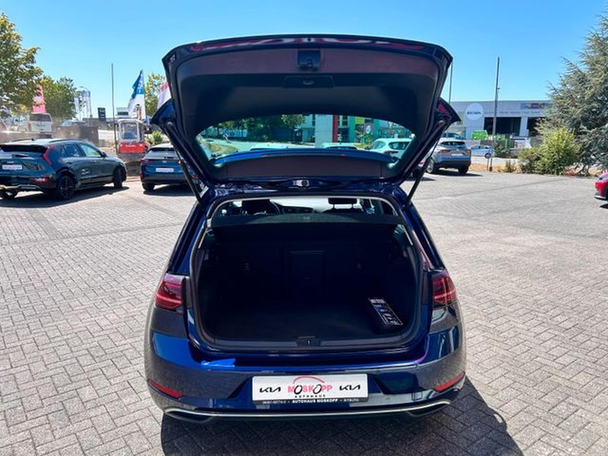 VW Golf Golf 1.5 TSI IQ.DRIVE Navi Kamera PDC Bluetooth (2019) - Photo 7