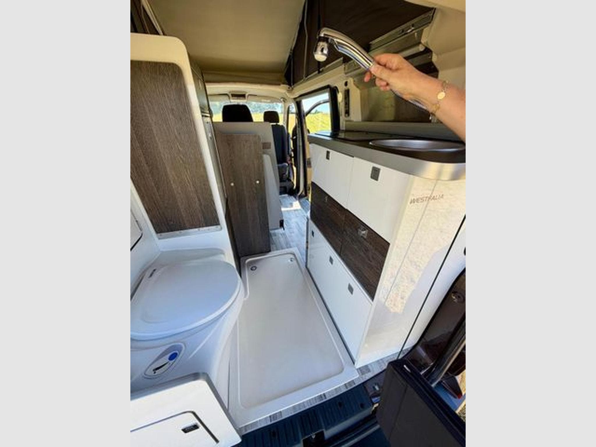 VW T6.1 T6 2.0 TDI  "Camper" Westfalia Club Joker City U (2018) - Photo 17
