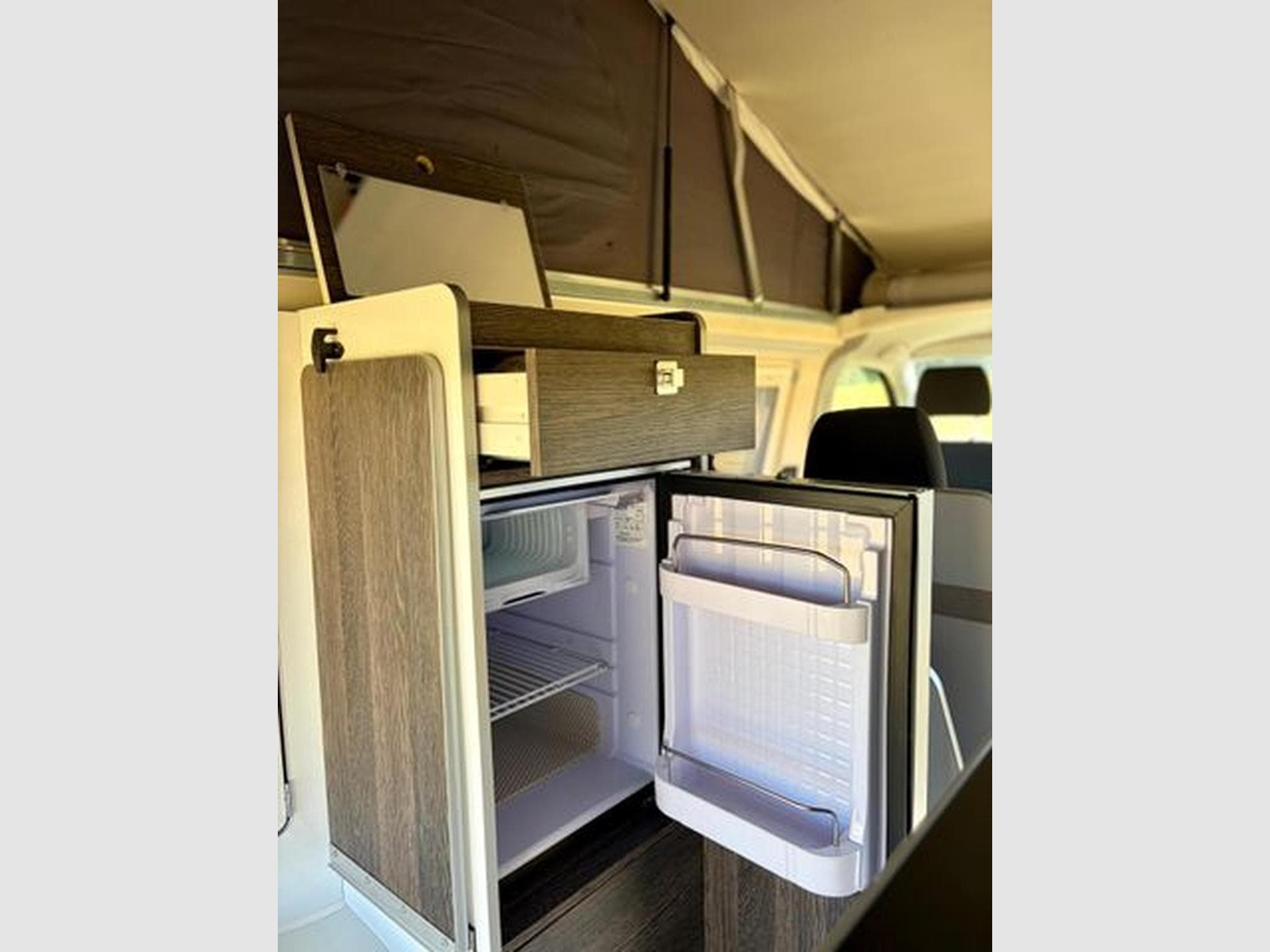 VW T6.1 T6 2.0 TDI  "Camper" Westfalia Club Joker City U (2018) - Photo 21