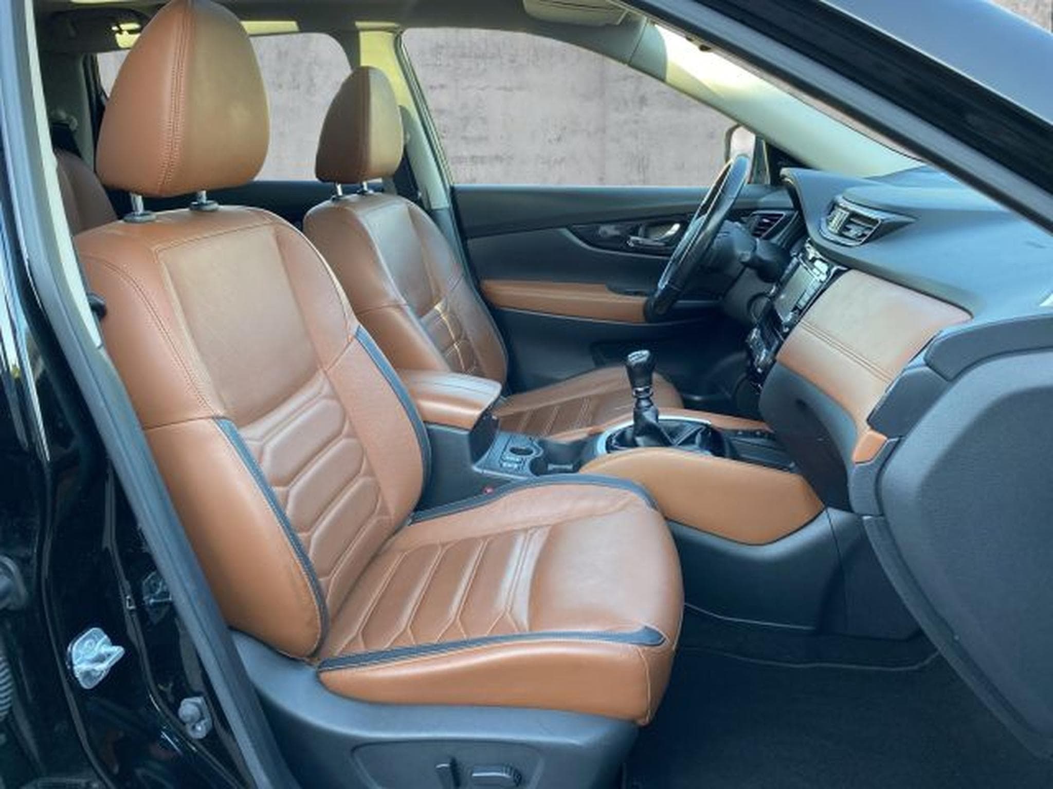 Nissan X-Trail X-Trail 1.6 DIG-T Tekna NAVI PANO RFK LED AHK (2018) - Photo 13