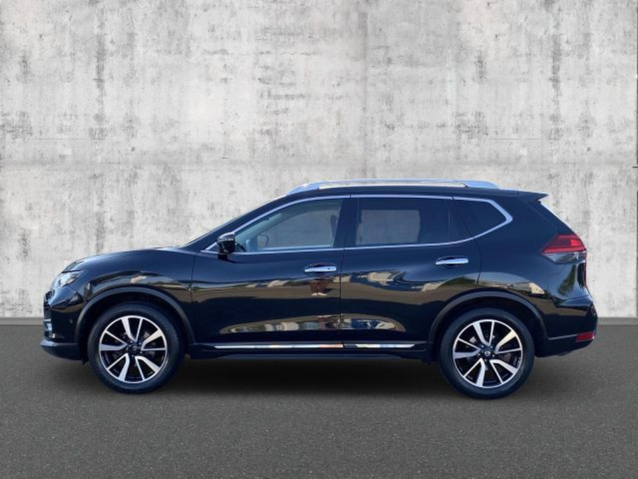 Nissan X-Trail X-Trail 1.6 DIG-T Tekna NAVI PANO RFK LED AHK (2018) - Photo 2