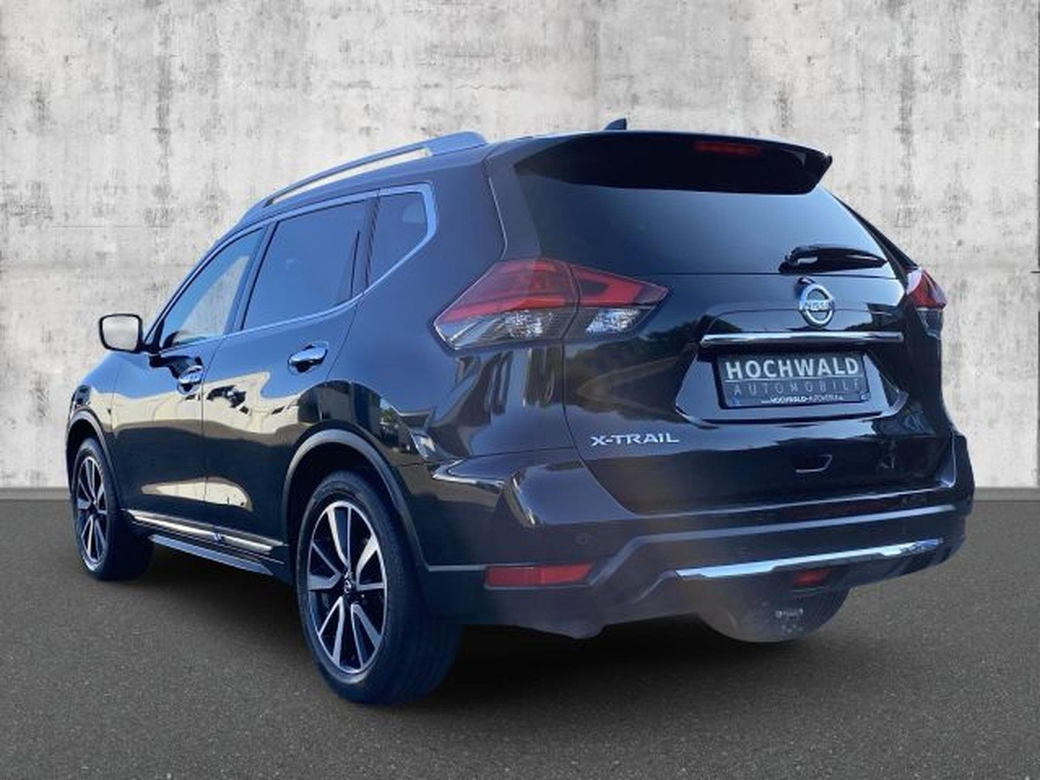 Nissan X-Trail X-Trail 1.6 DIG-T Tekna NAVI PANO RFK LED AHK (2018) - Photo 3