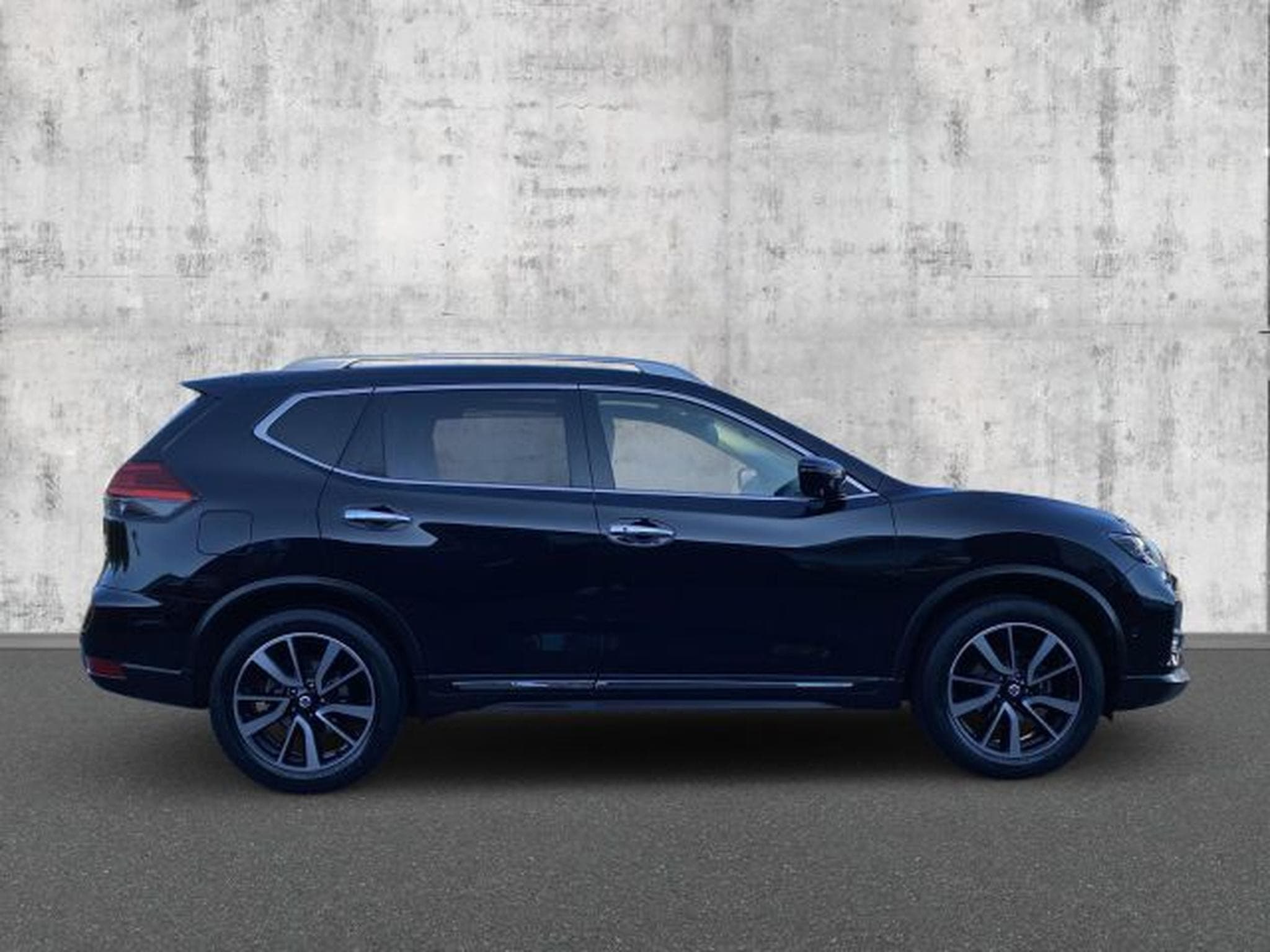 Nissan X-Trail X-Trail 1.6 DIG-T Tekna NAVI PANO RFK LED AHK (2018) - Photo 6