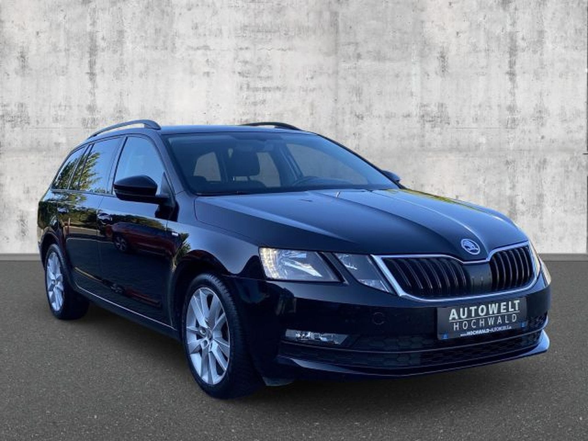 Skoda Octavia Octavia 1.6 TDI DSG NAVI PDC Tempo AHK GARANTIE (2018) - Photo 7