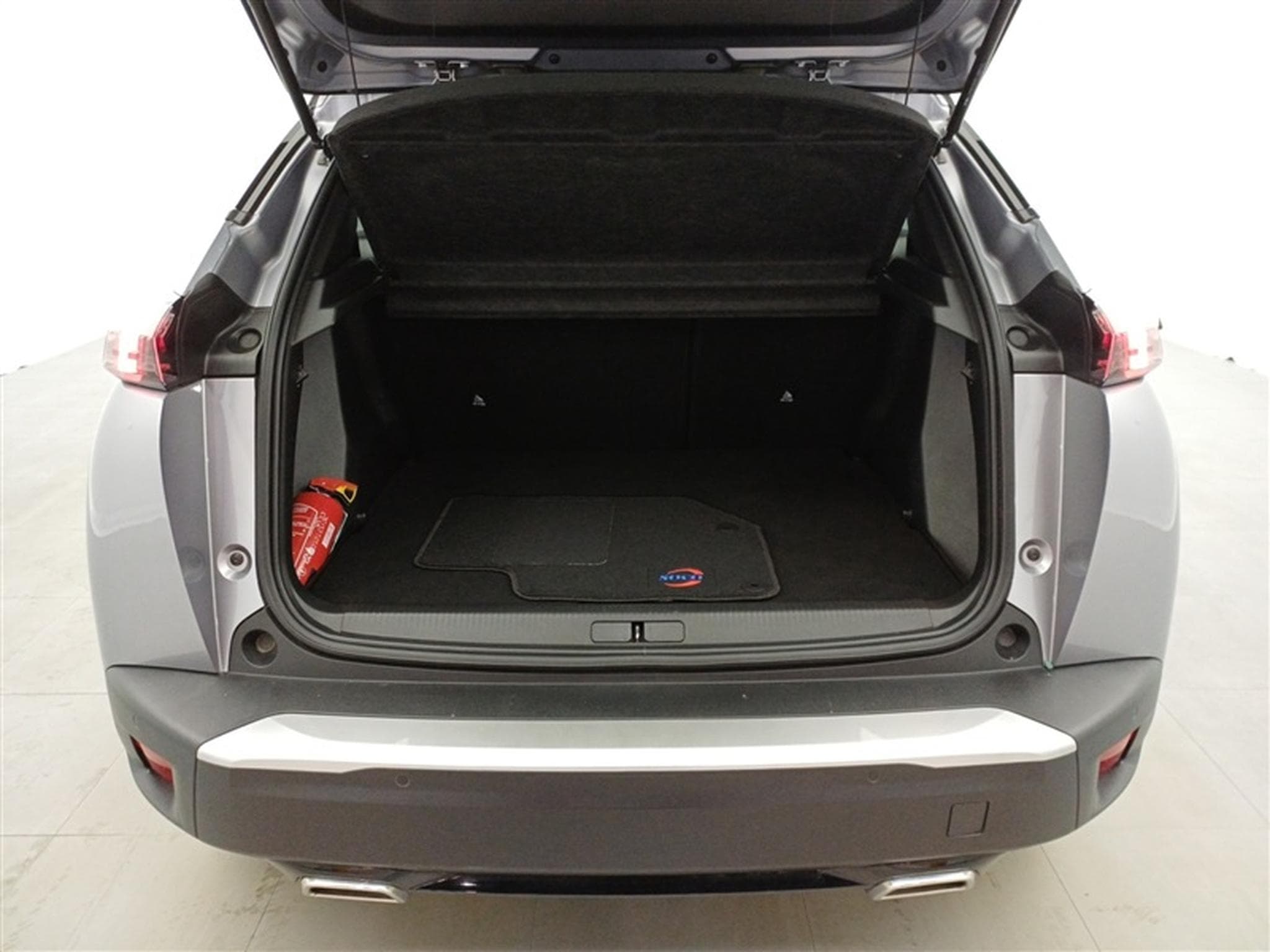 Peugeot 2008 1.2 PureTech GT Line PANO/CAM/CARPLAY (2021) - Photo 15