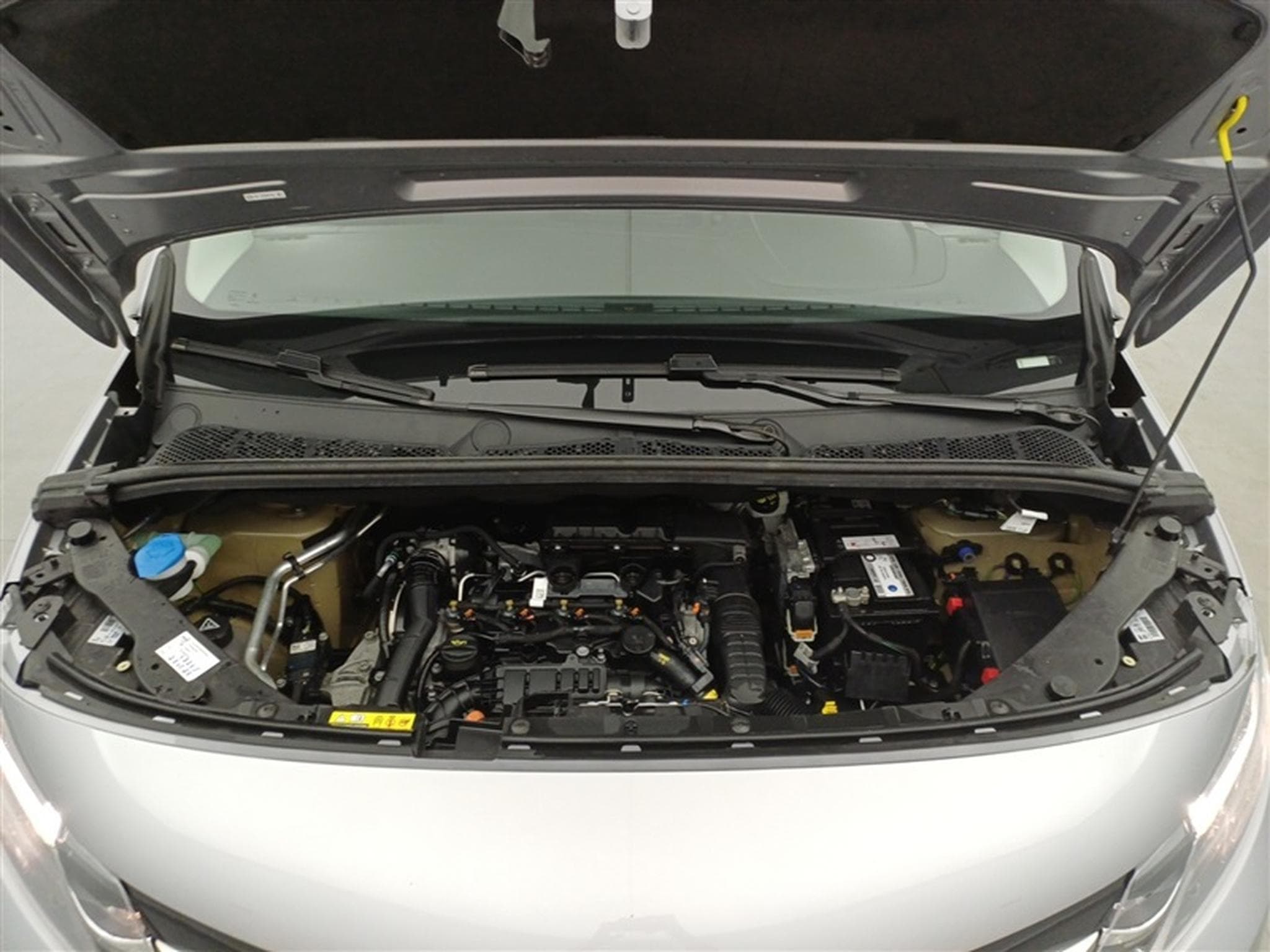 Toyota Proace 1.5 D-4D Active S/S (EU6.3) (2023) - Photo 18