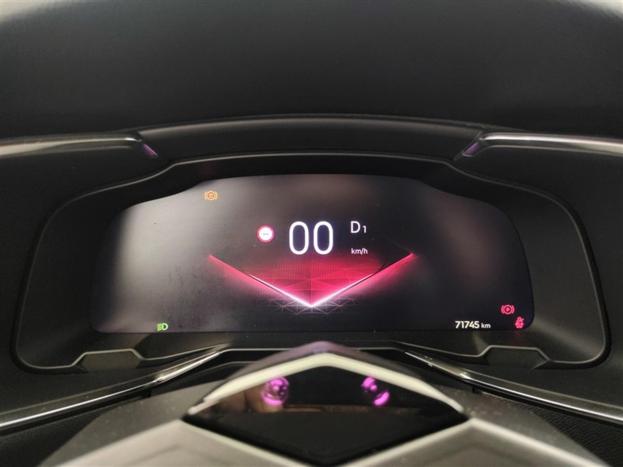 DS Automobiles DS7 1.5 HDI EAT8 Performance Line *NAVI/CARPLAY/S-CUIR* (2023) - Foto 10