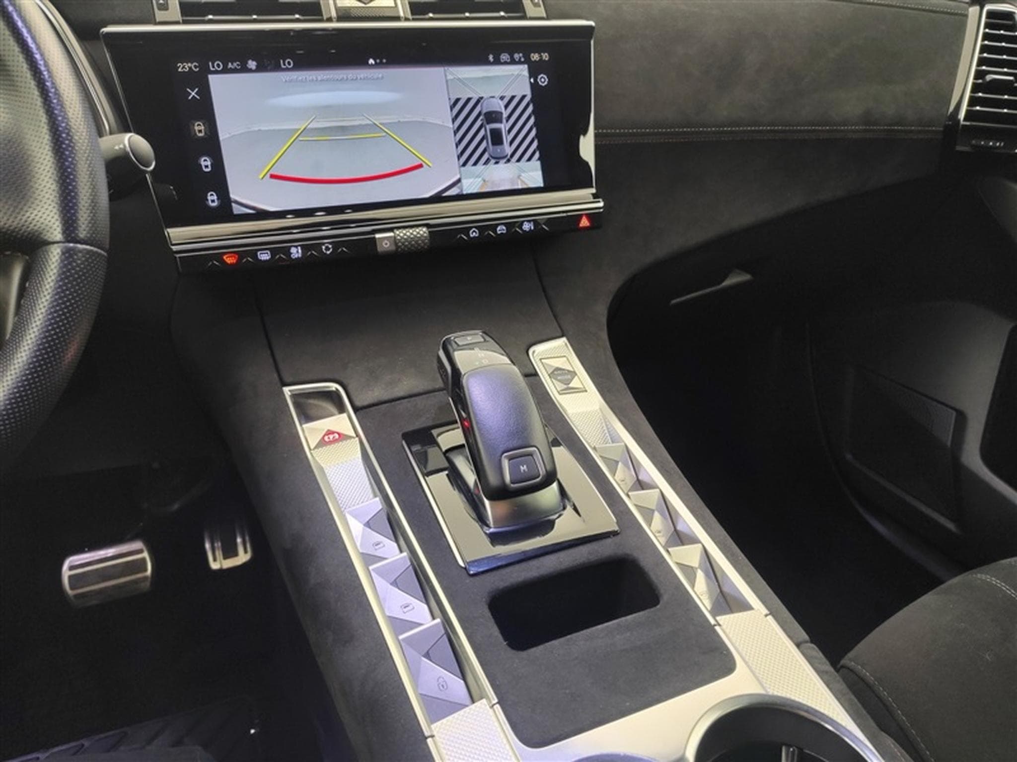 DS Automobiles DS7 1.5 HDI EAT8 Performance Line *NAVI/CARPLAY/S-CUIR* (2023) - Foto 12