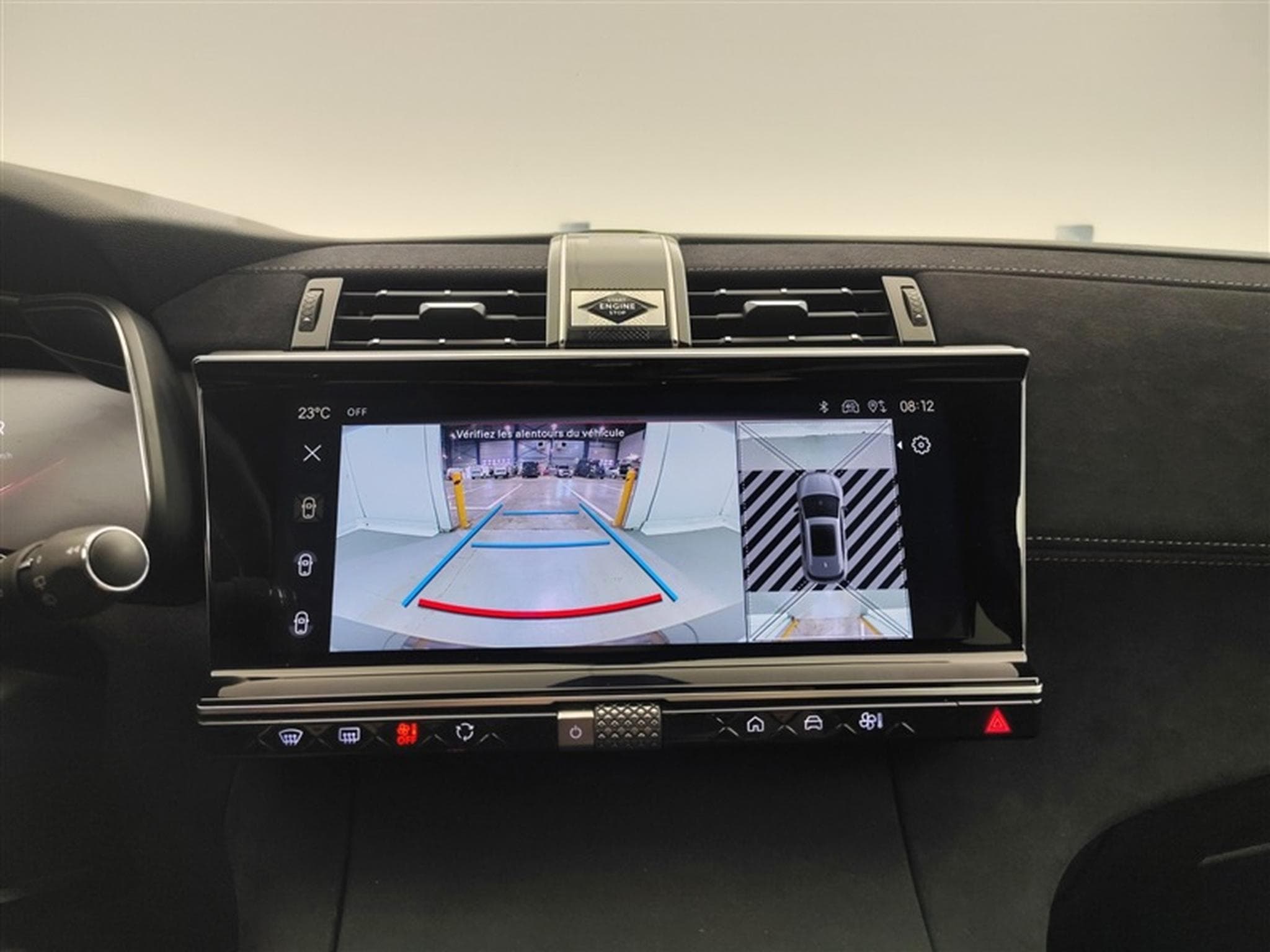 DS Automobiles DS7 1.5 HDI EAT8 Performance Line *NAVI/CARPLAY/S-CUIR* (2023) - Foto 18