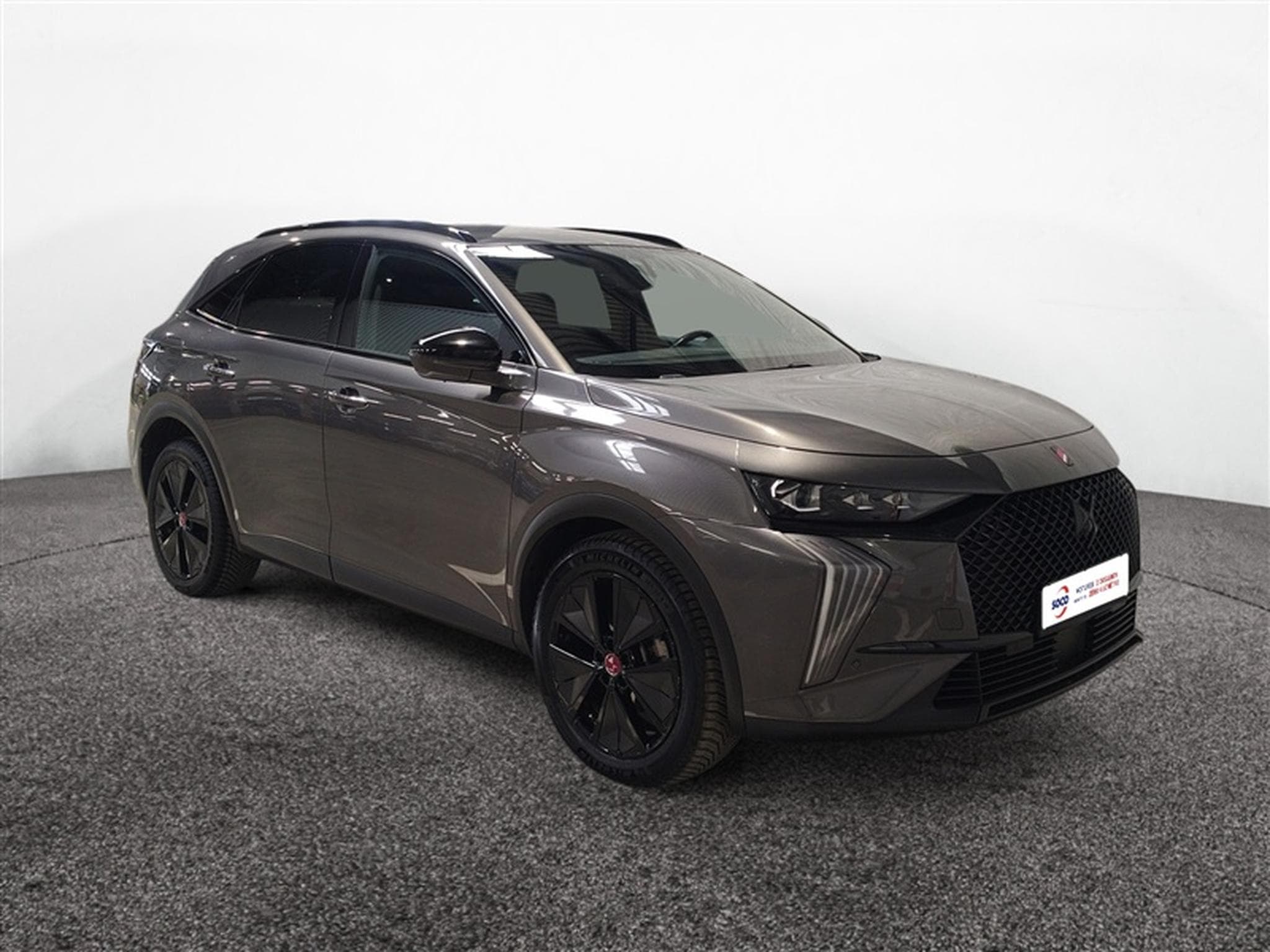 DS Automobiles DS7 1.5 HDI EAT8 Performance Line *NAVI/CARPLAY/S-CUIR* (2023) - Foto 22