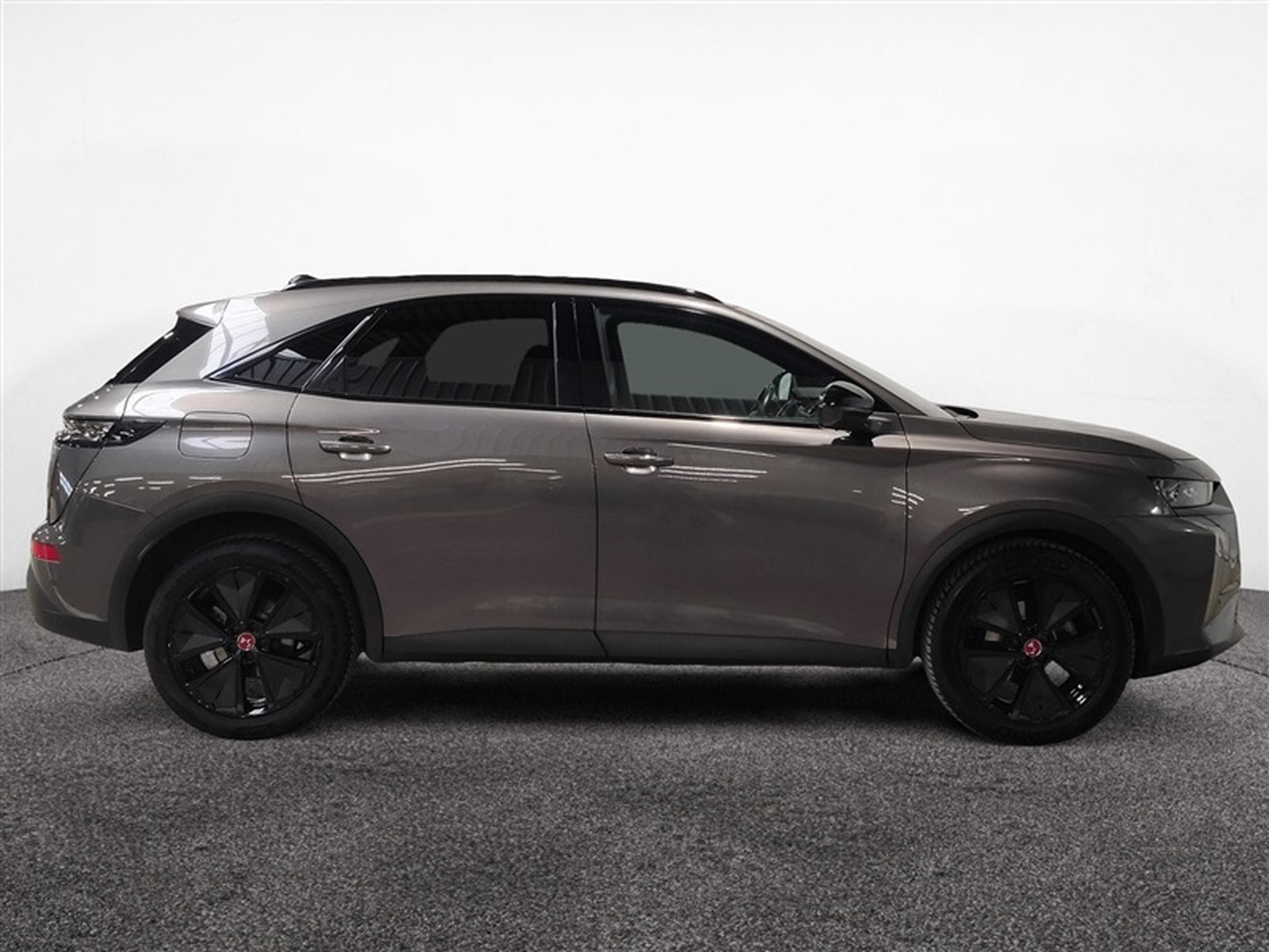 DS Automobiles DS7 1.5 HDI EAT8 Performance Line *NAVI/CARPLAY/S-CUIR* (2023) - Foto 5