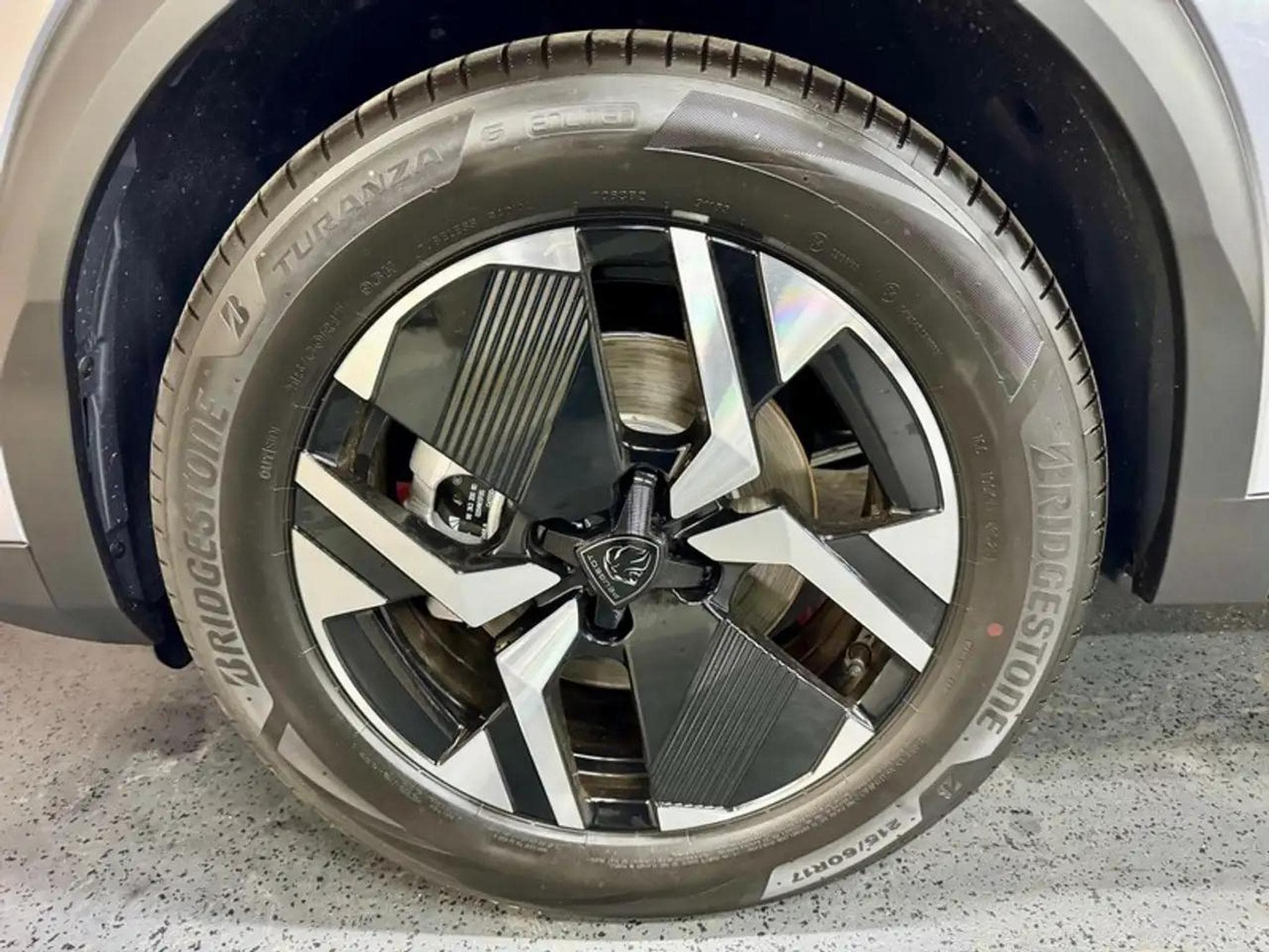 Peugeot 2008 (2025) - Foto 3