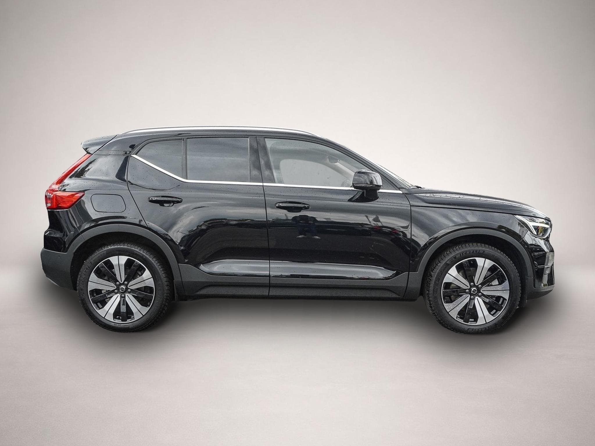 Volvo XC40 (2023) - Foto 4