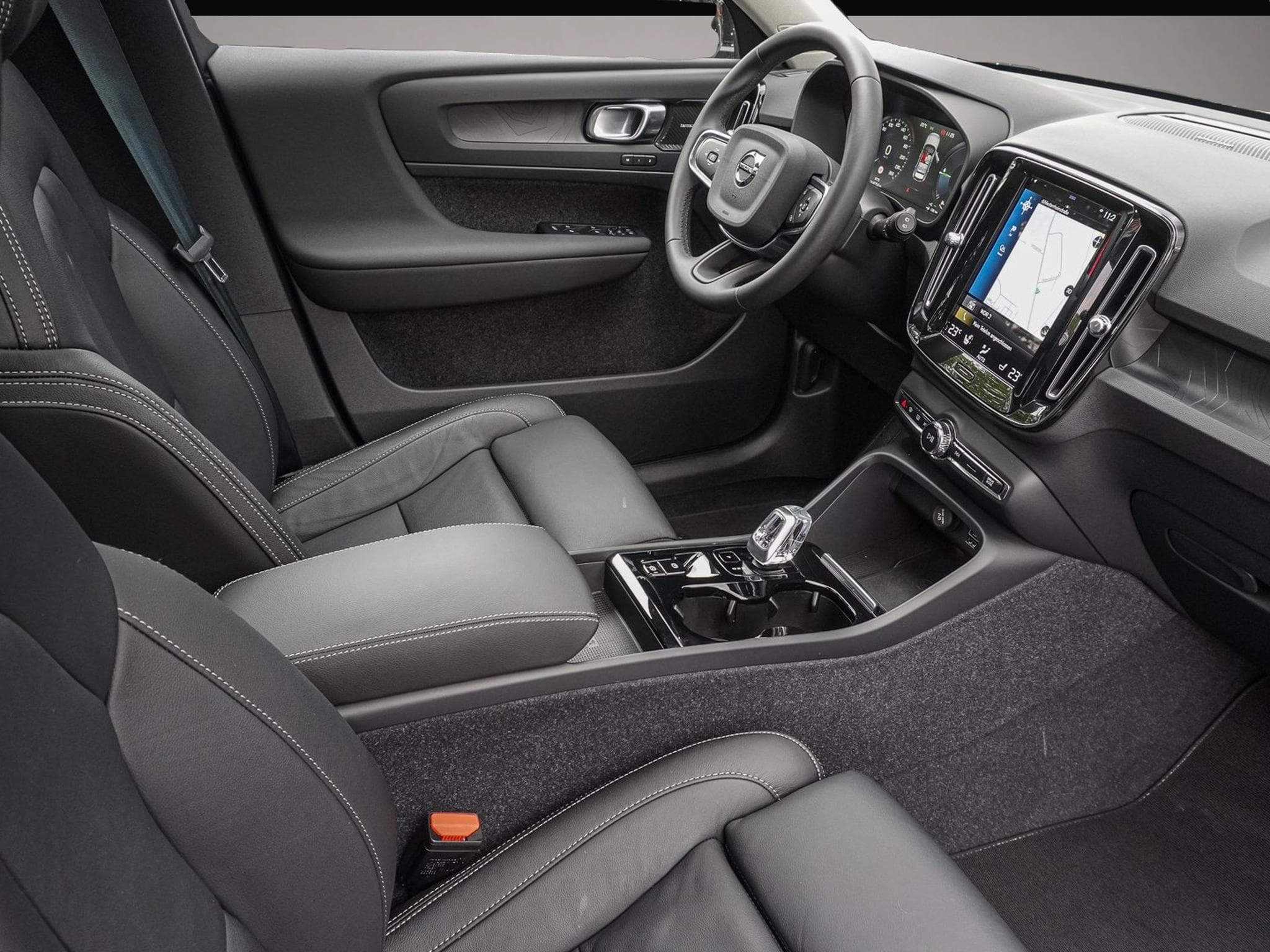Volvo XC40 (2023) - Foto 6